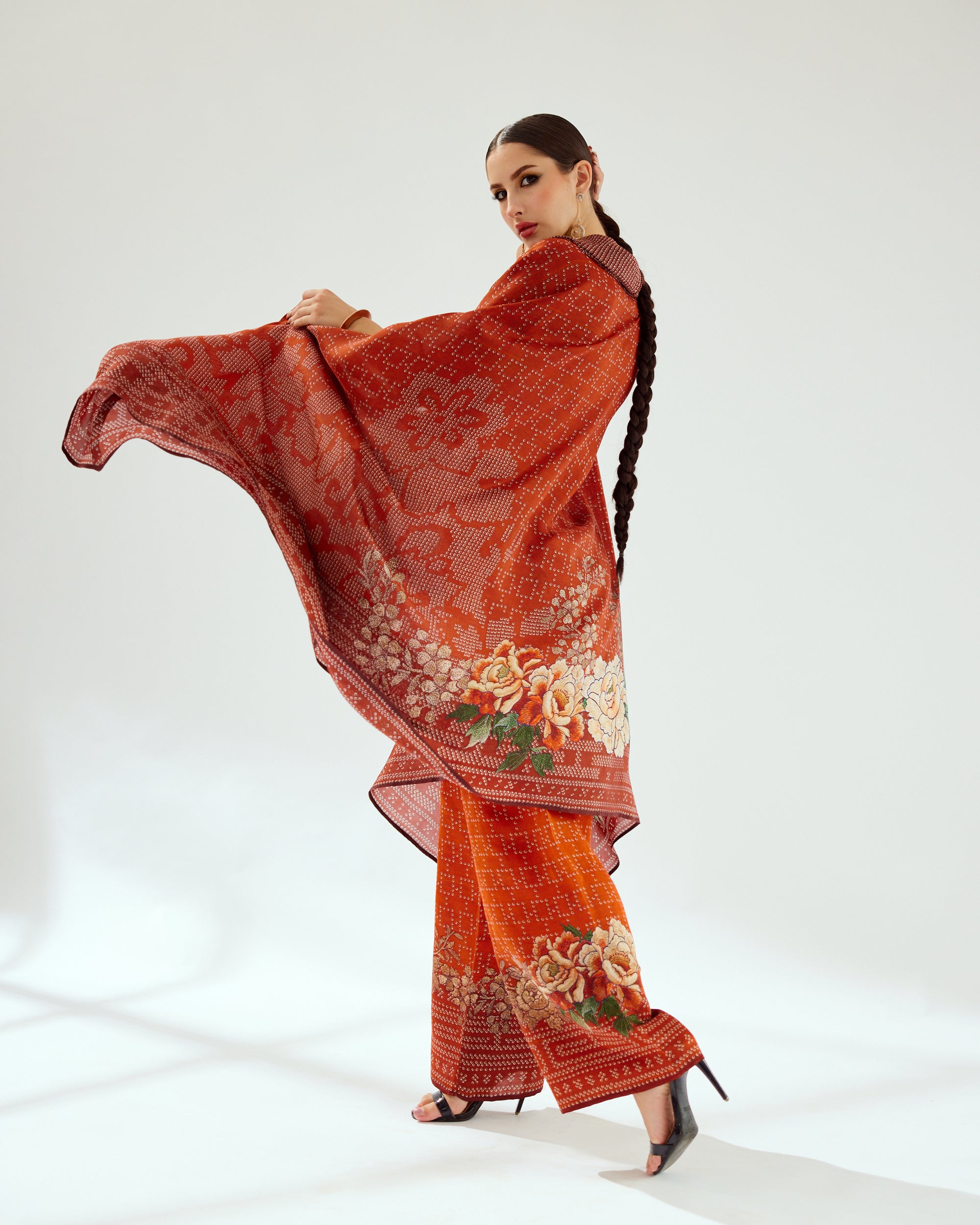Sakura : Lavanya - Rust