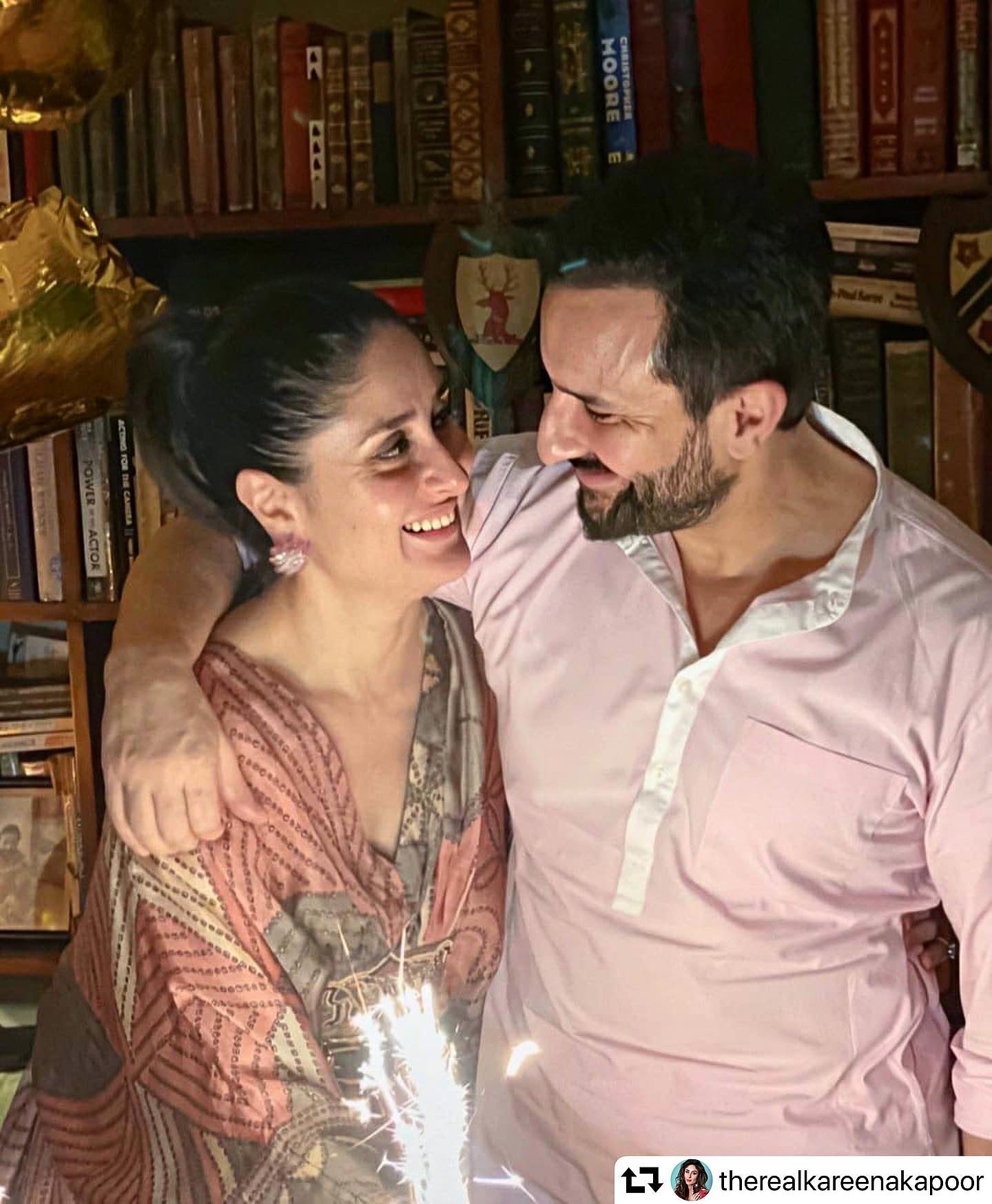 Kareena Kapoor Khan (kareenakapoorkhan)