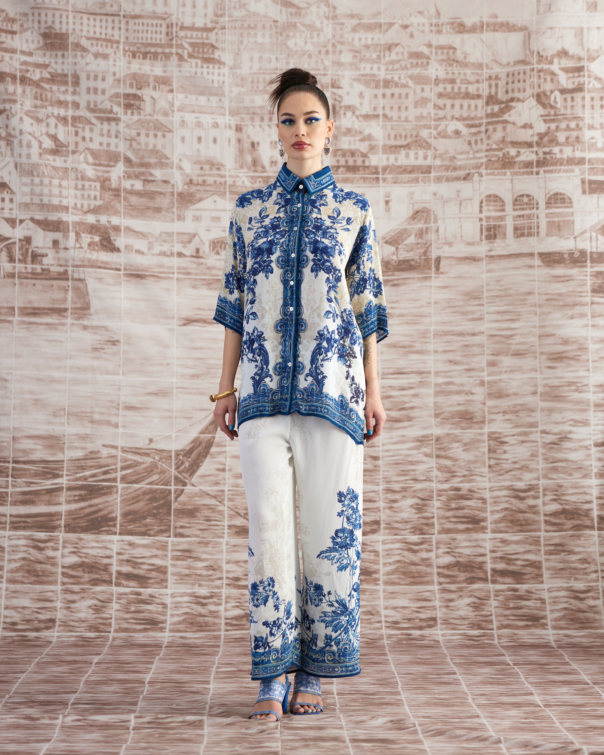 Love in Portofino (Portugal) : Maizah - Blue/White
