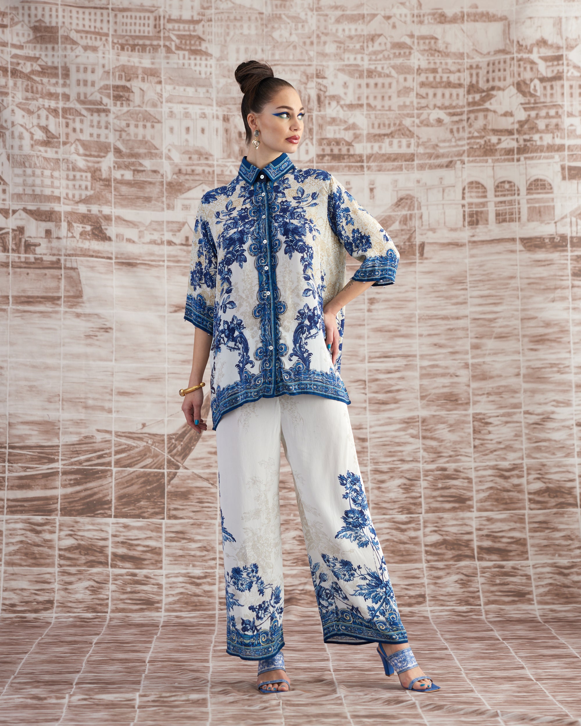 Love in Portofino (Portugal) : Maizah - Blue/White