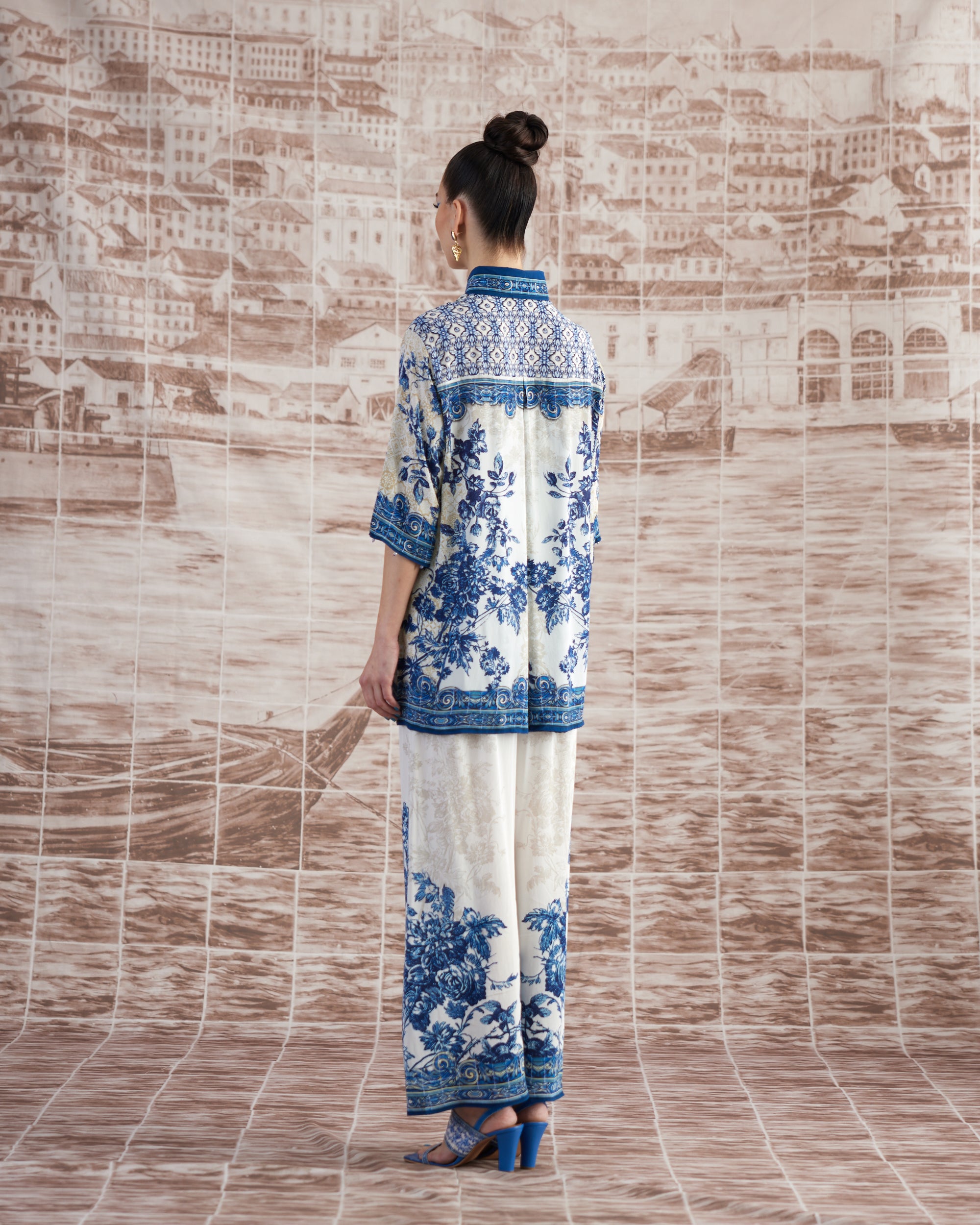 Love in Portofino (Portugal) : Maizah - Blue/White