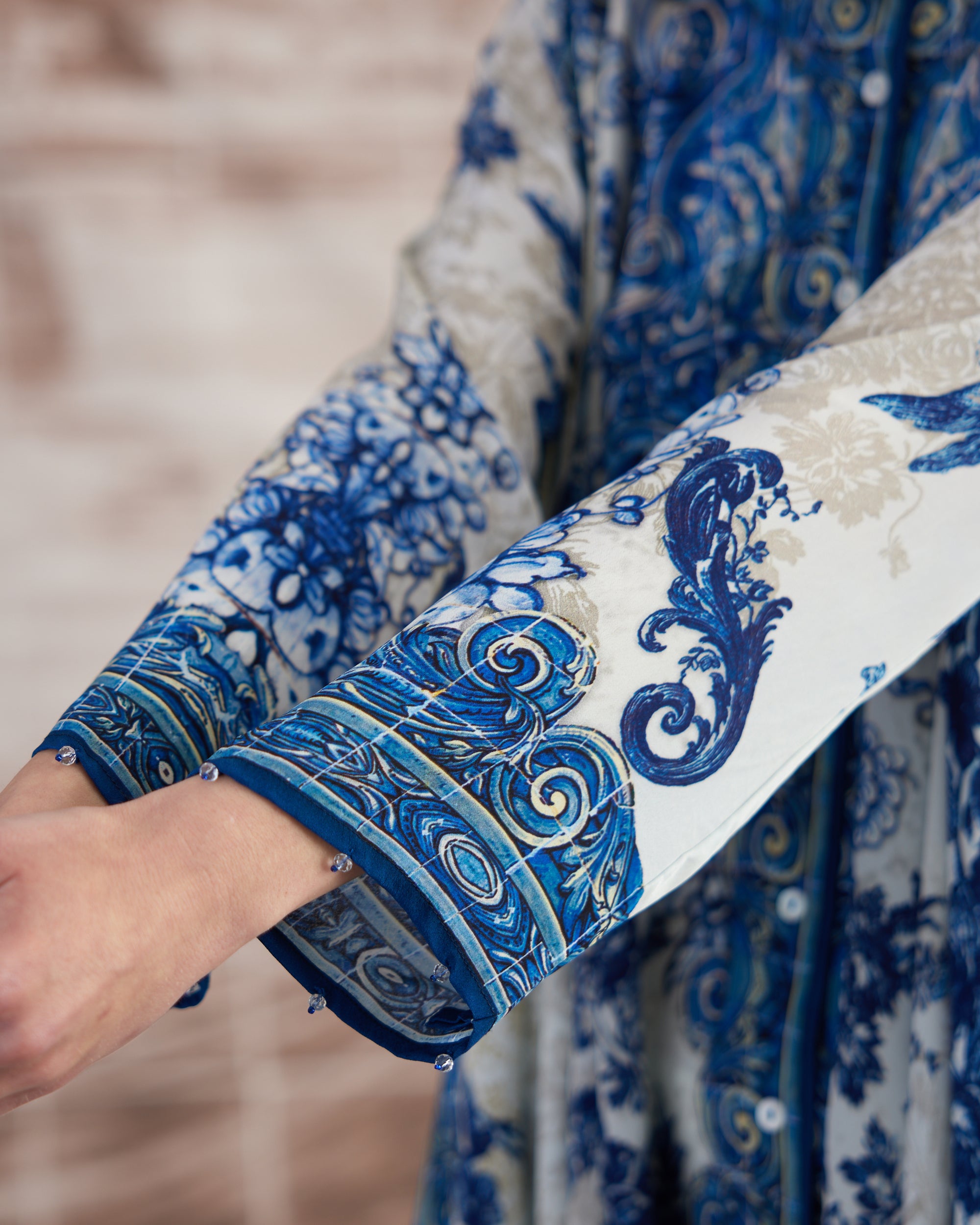 Love in Portofino (Portugal) : Shibani - Blue/White