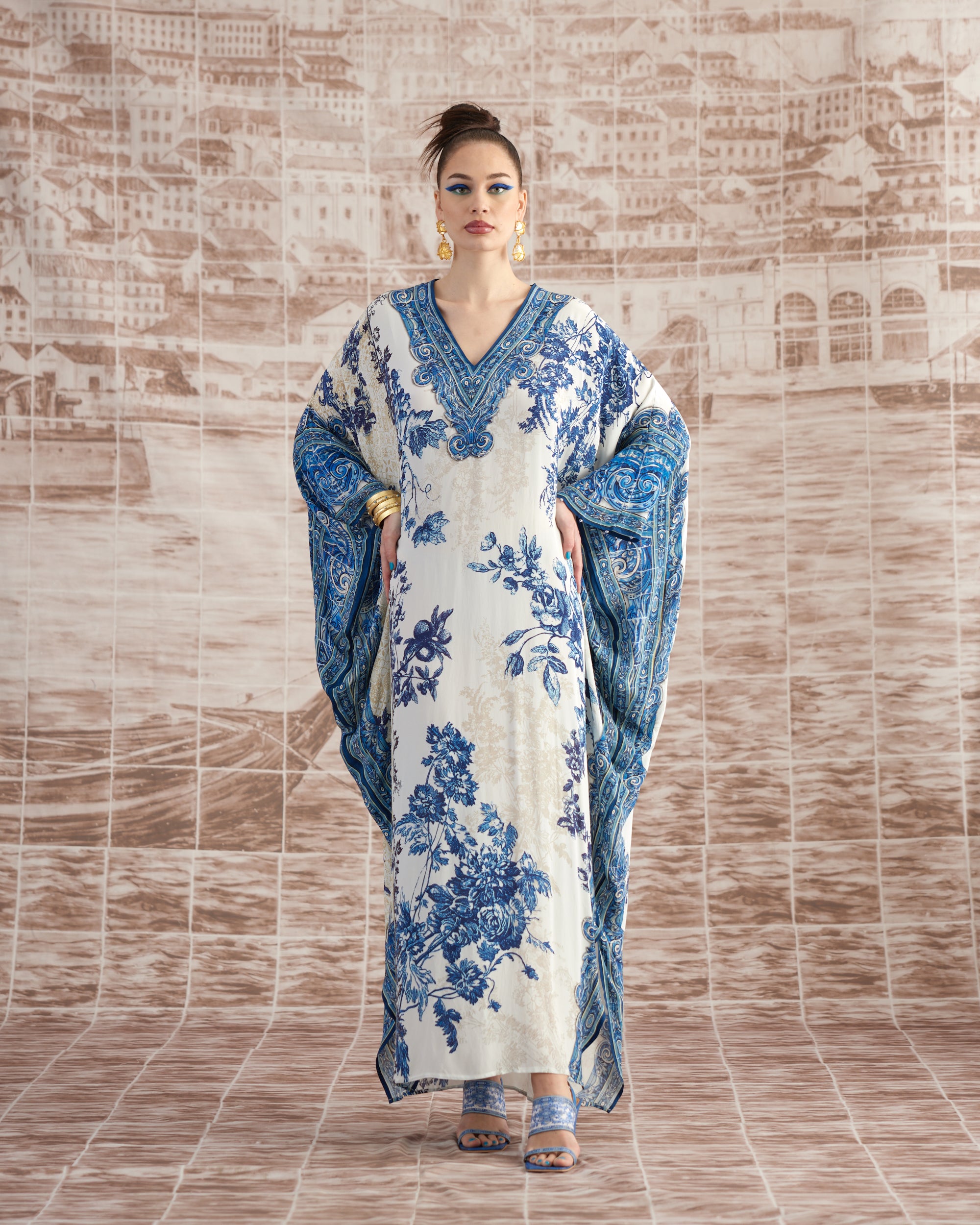 Love in Portofino (Portugal) : Verusha - Blue/White