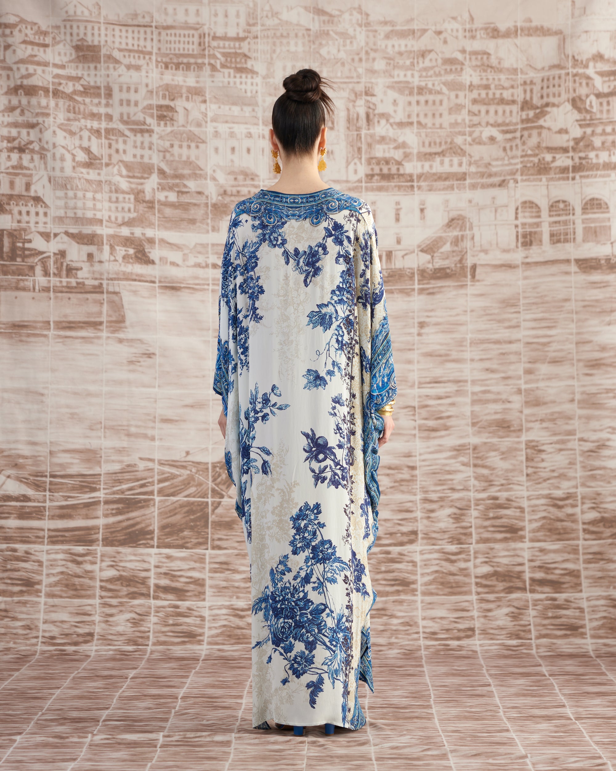 Love in Portofino (Portugal) : Verusha - Blue/White
