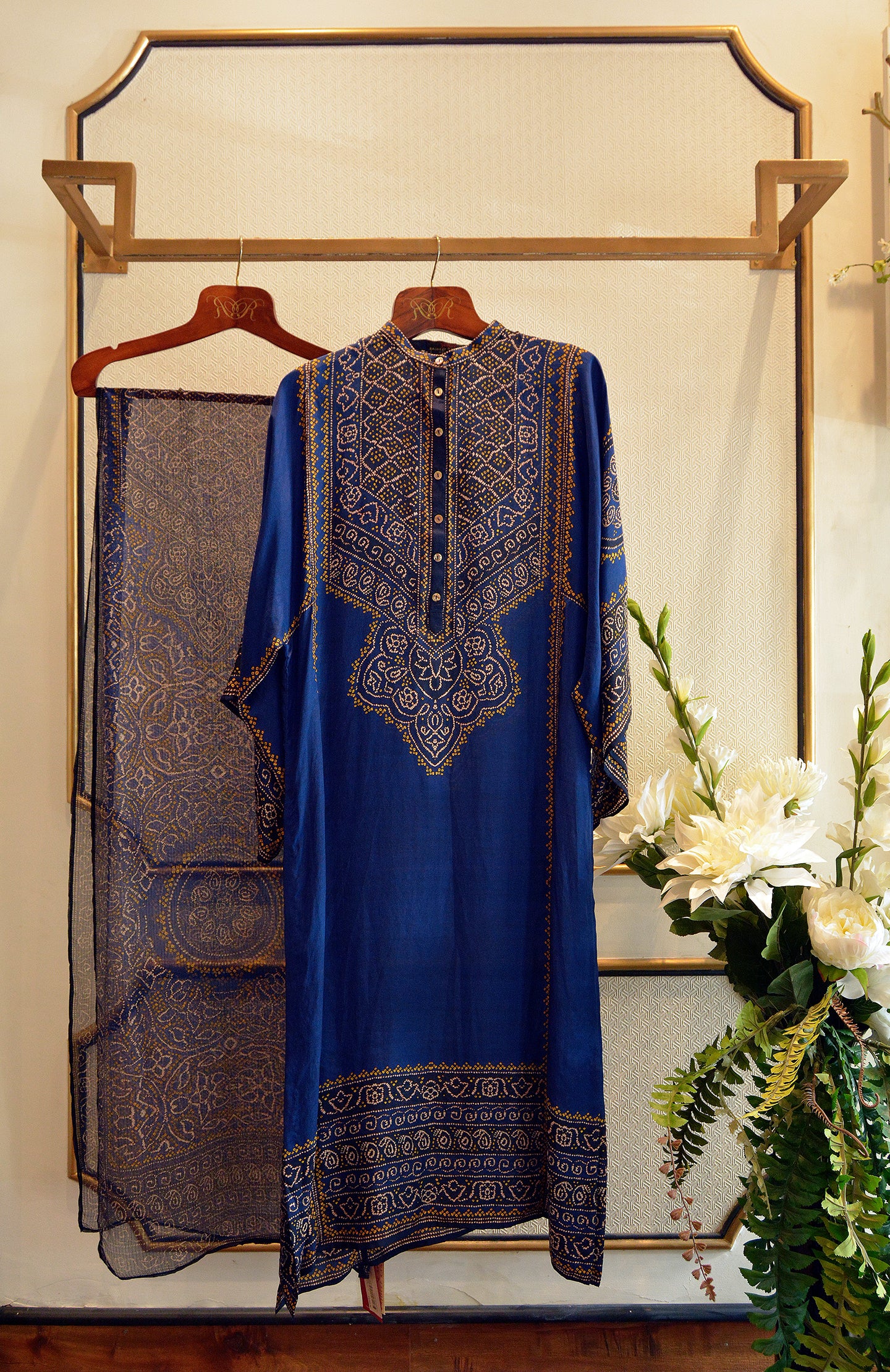 Bandhej : Gayatri Irem Blue