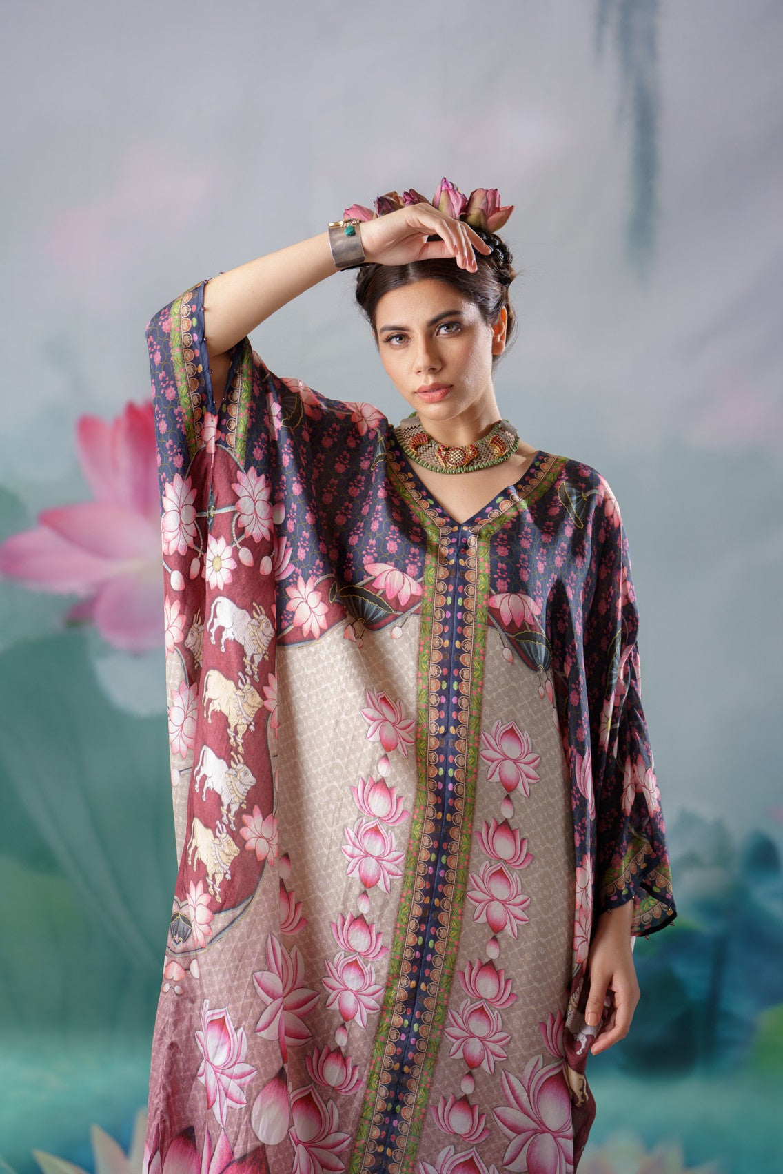Pichwai : Verusha - Pink/Beige