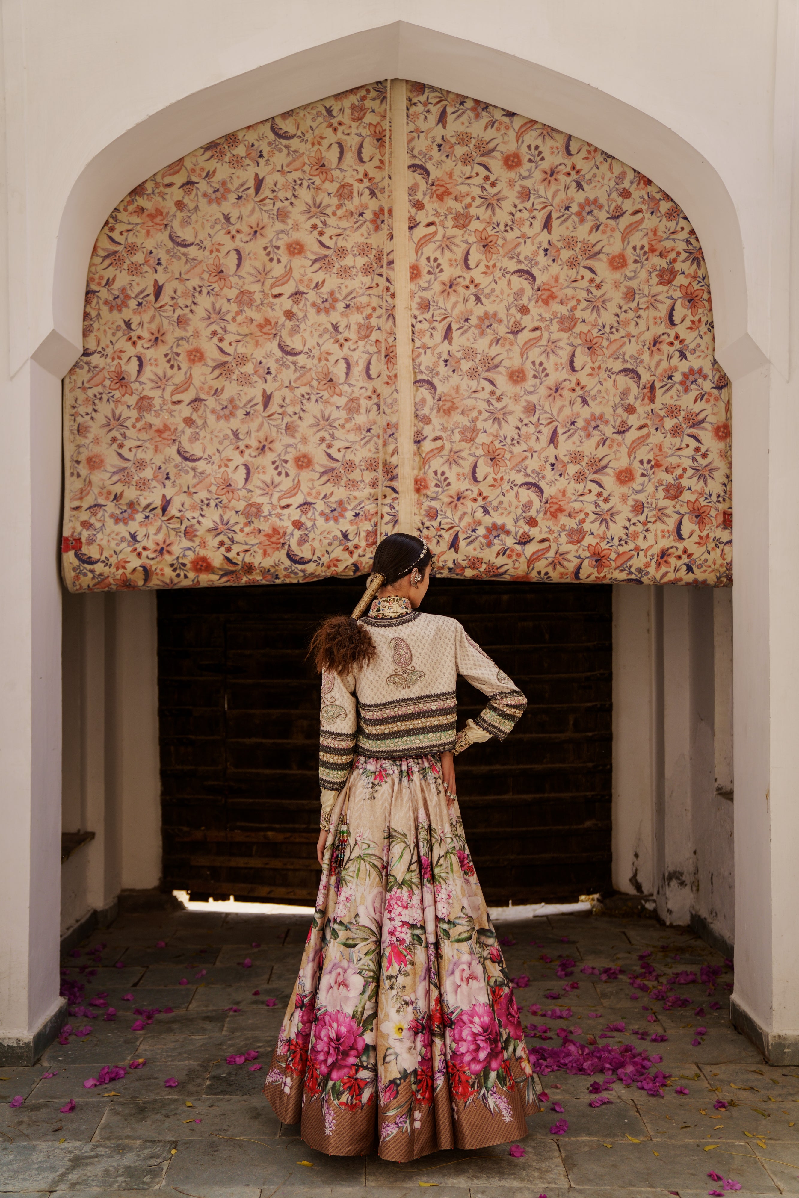 Tashkent : Olma Leela - Honey