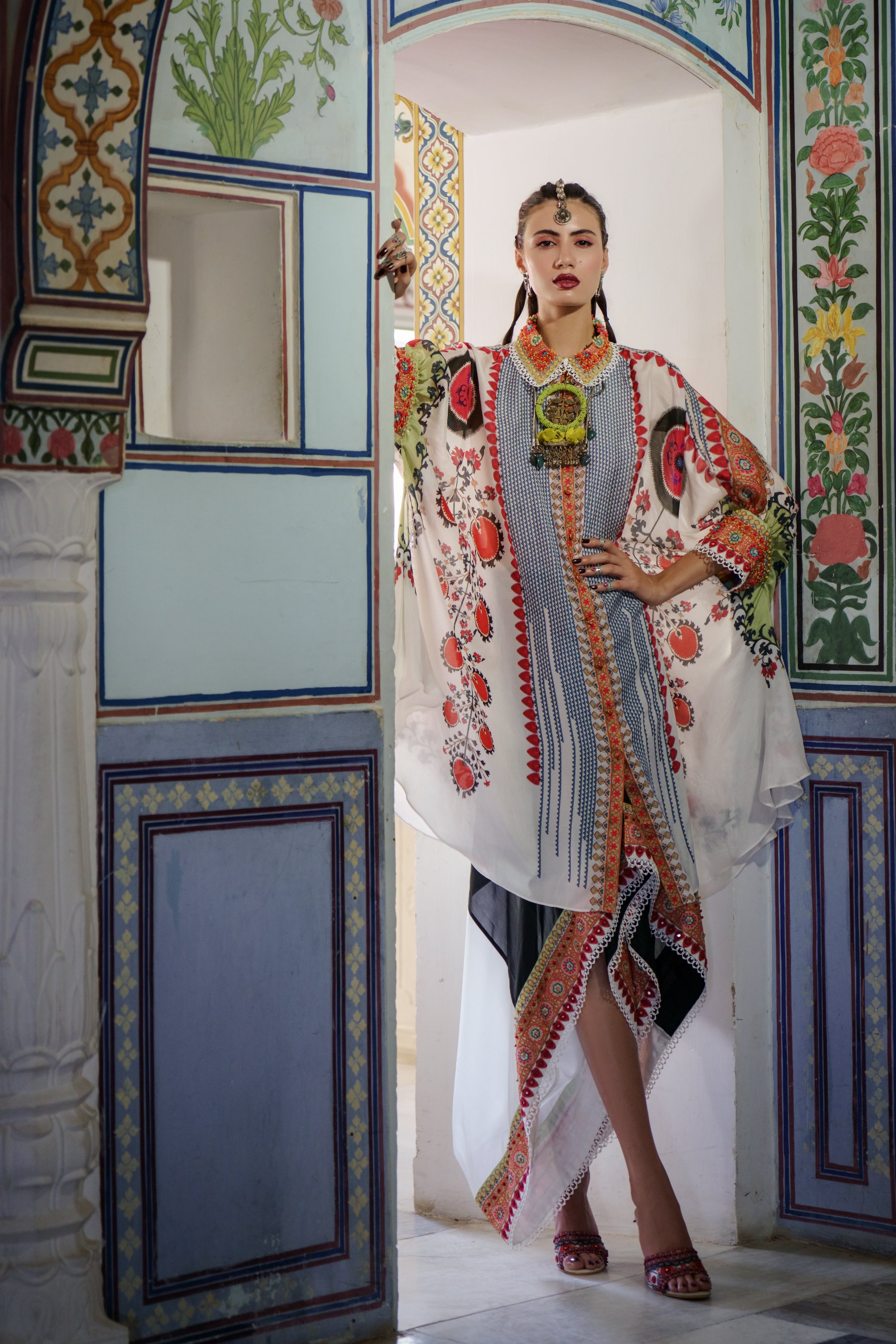 Tashkent : Kamara - Ivory/Pista