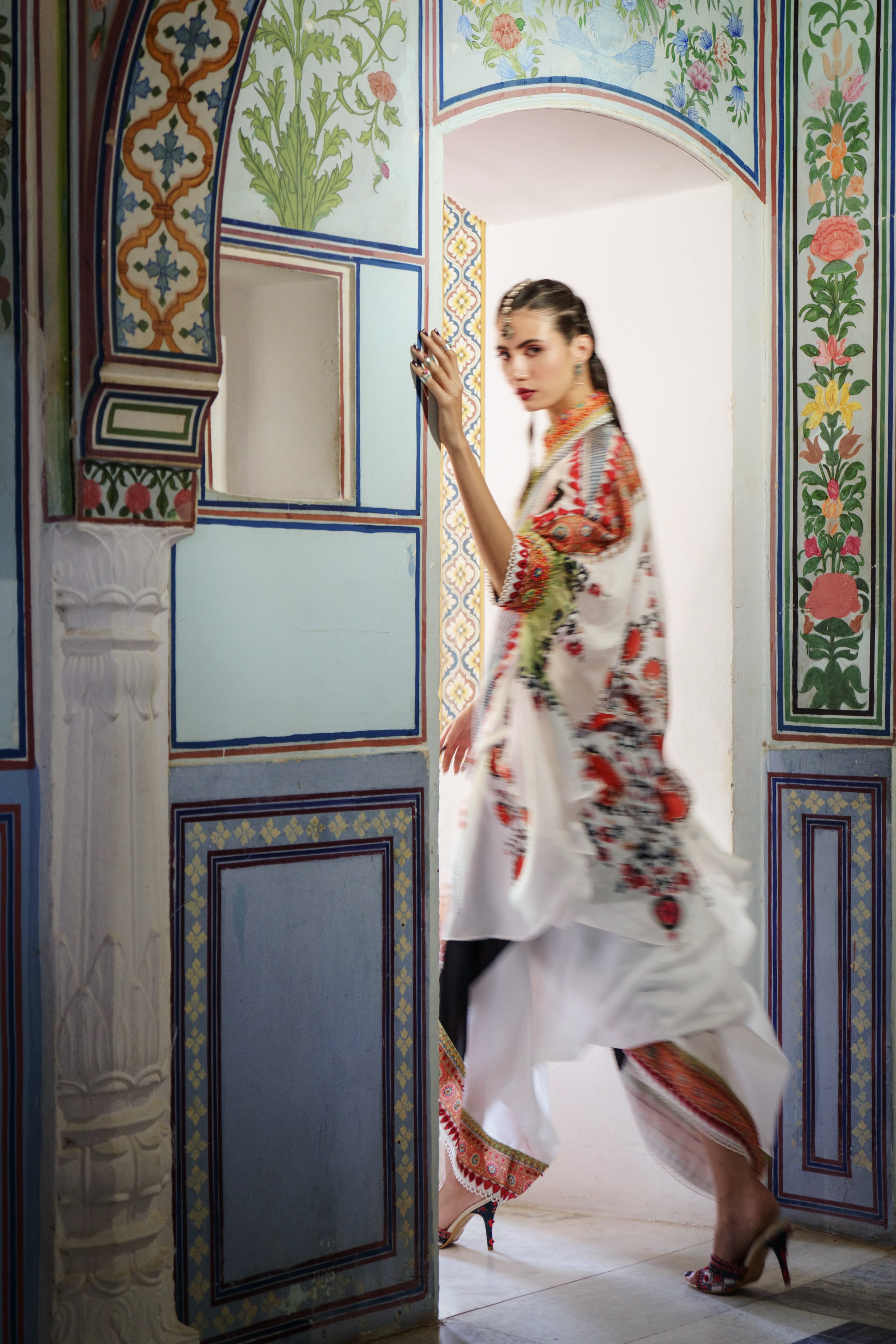 Tashkent : Kamara - Ivory/Pista