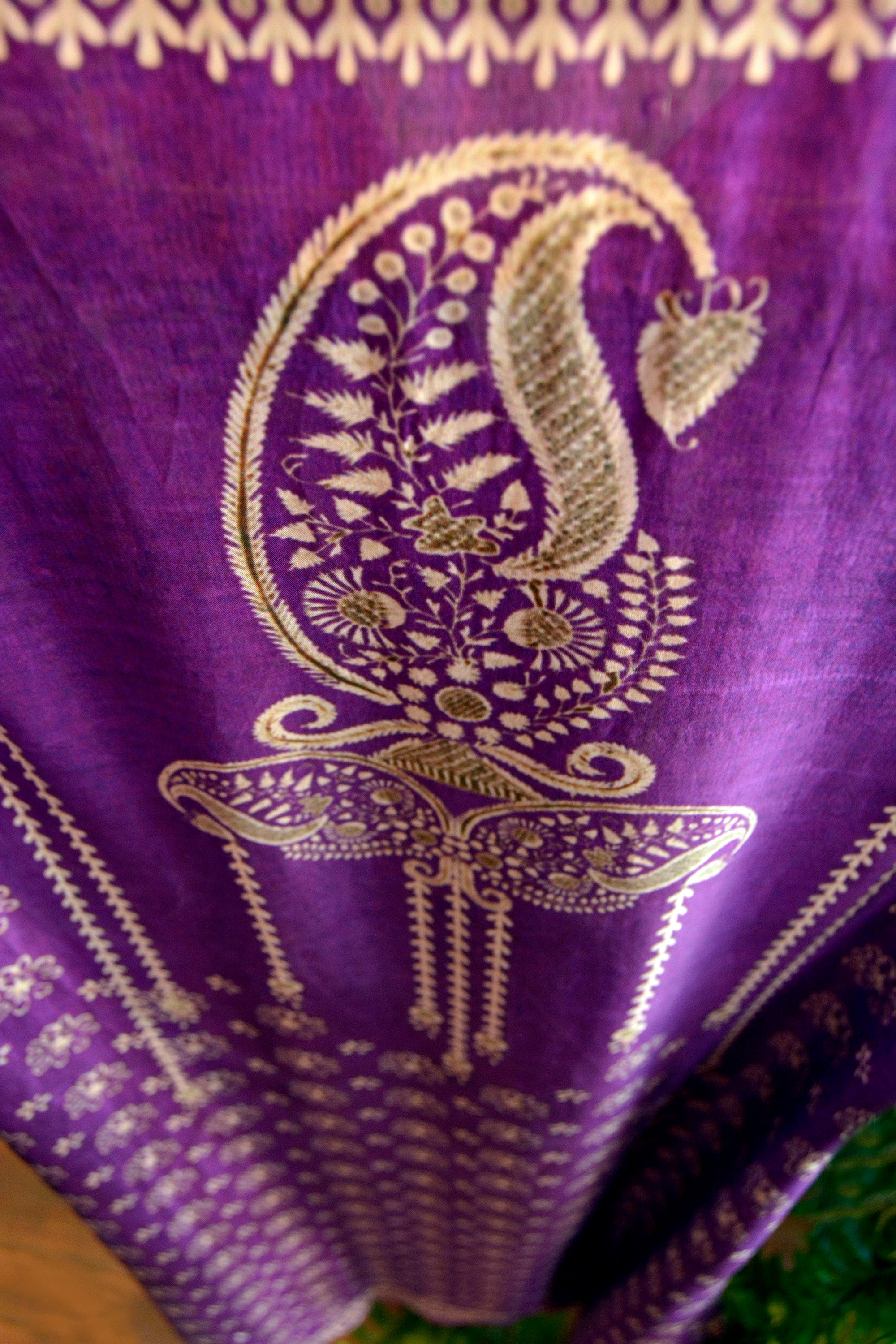 Awadh - Zeynep Purple
