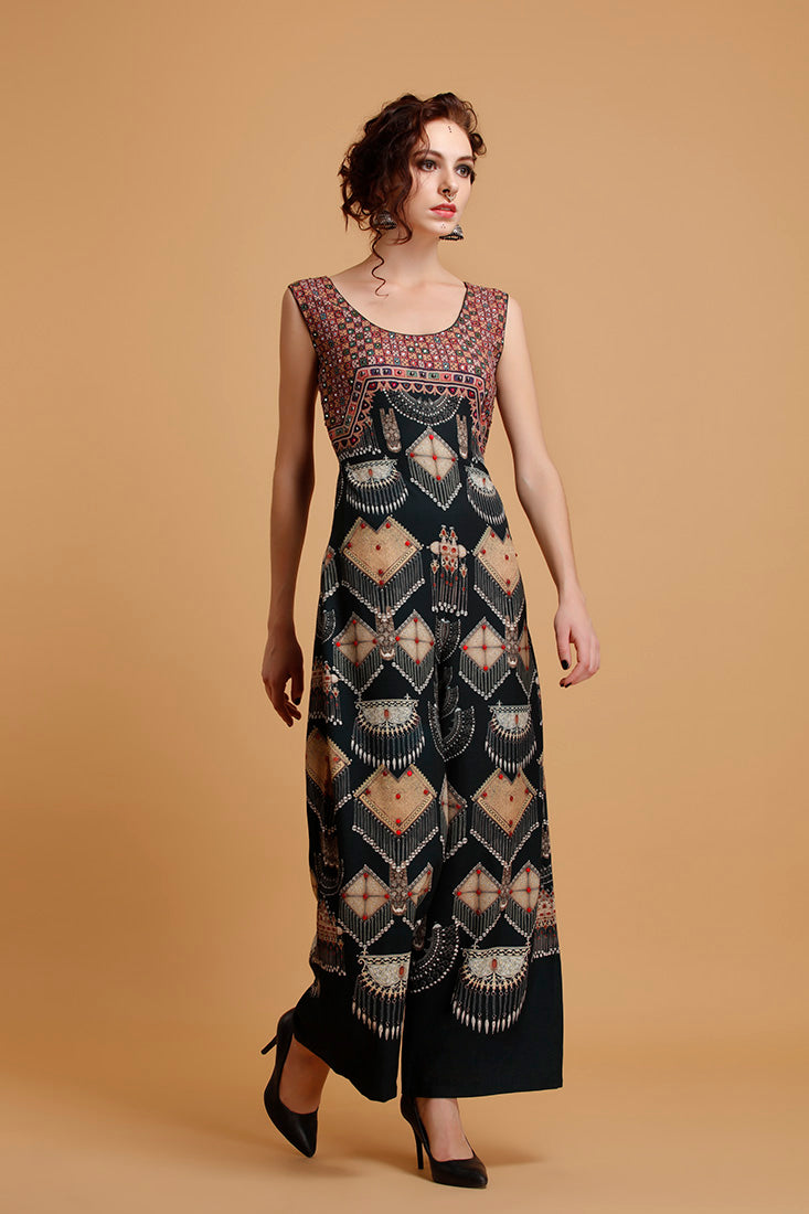 Rani : Black
