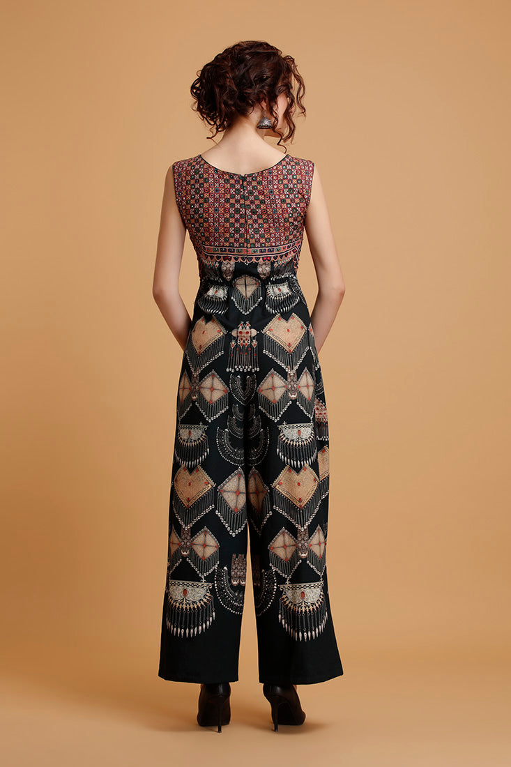 Rani : Black