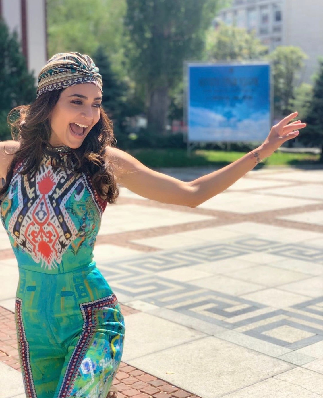 Karishma Tanna (karishmaktanna)
