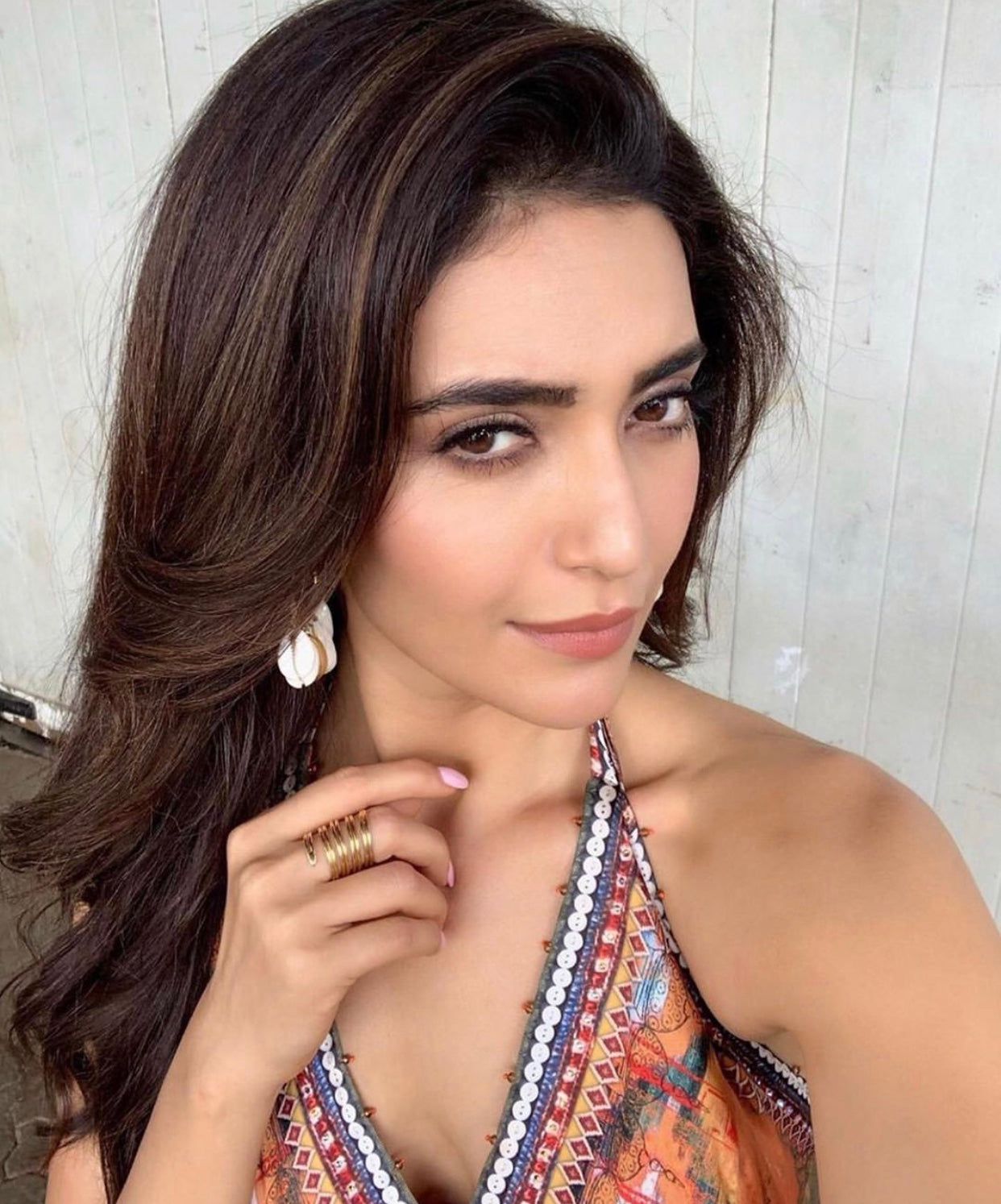 Karishma Tanna (karishmaktanna)