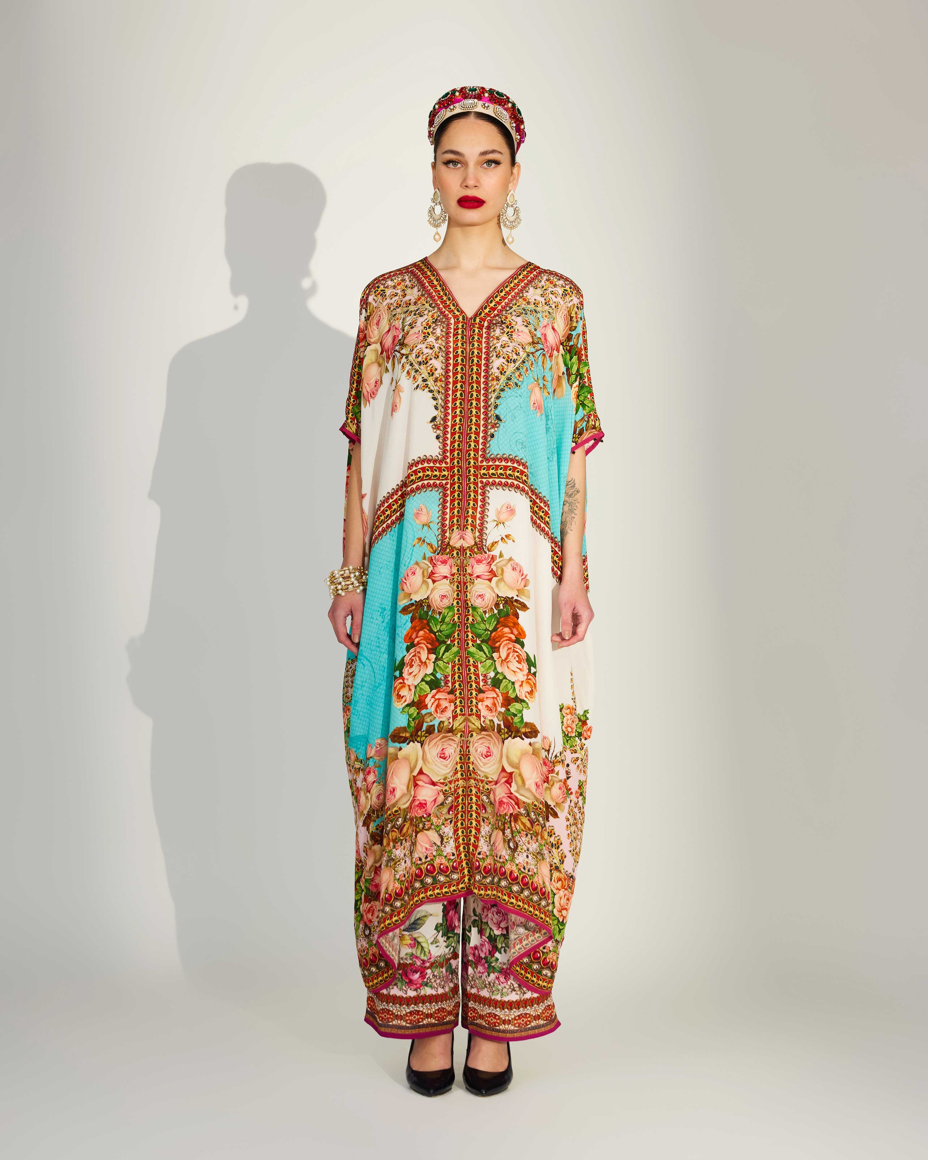 Pakeezah : Majida - Turquoise/White
