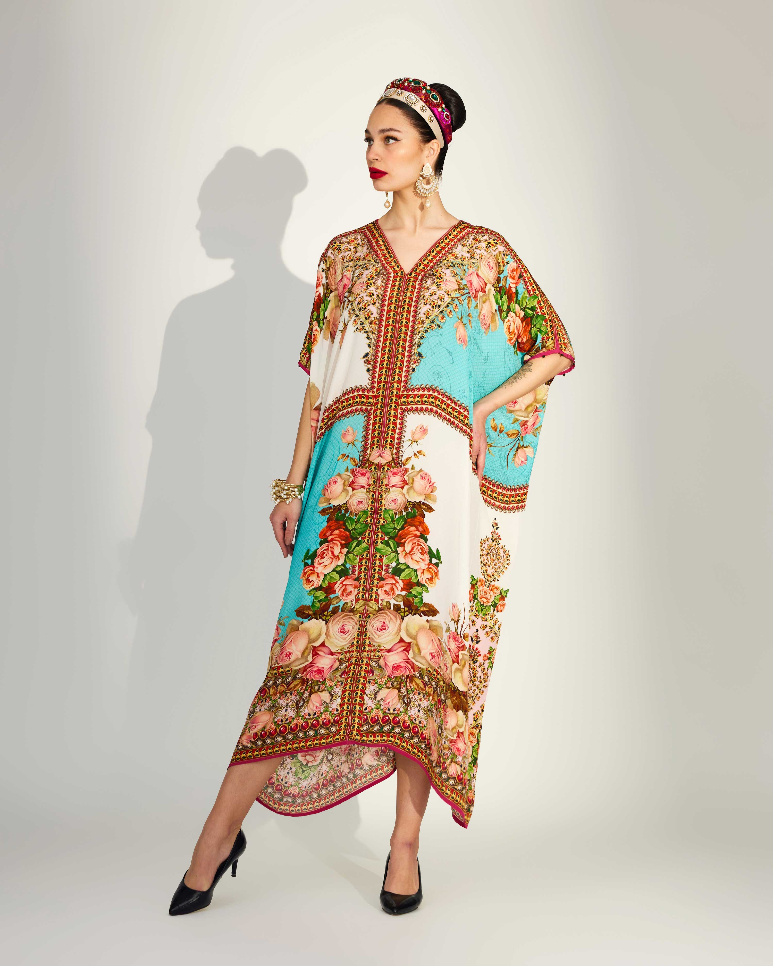 Pakeezah : Majida - Turquoise/White