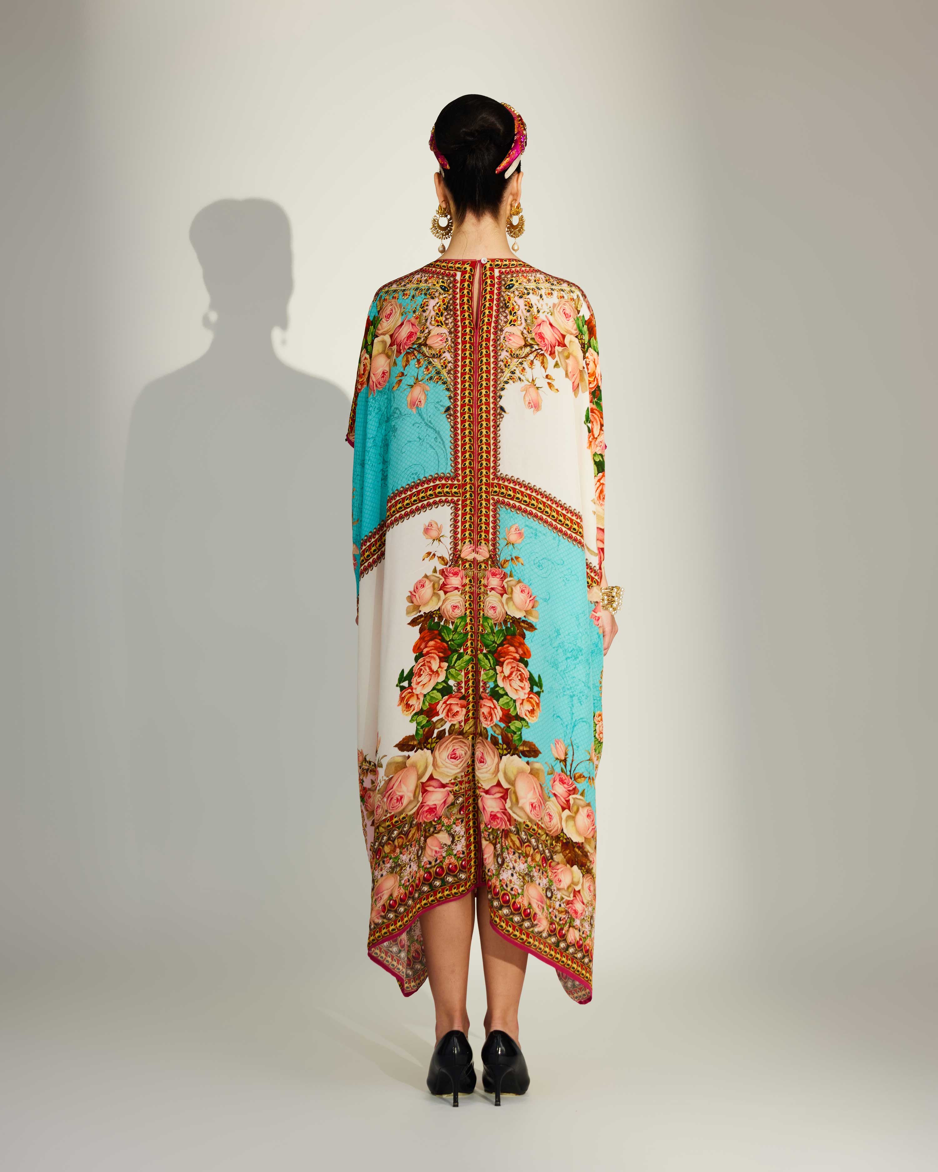Pakeezah : Majida - Turquoise/White