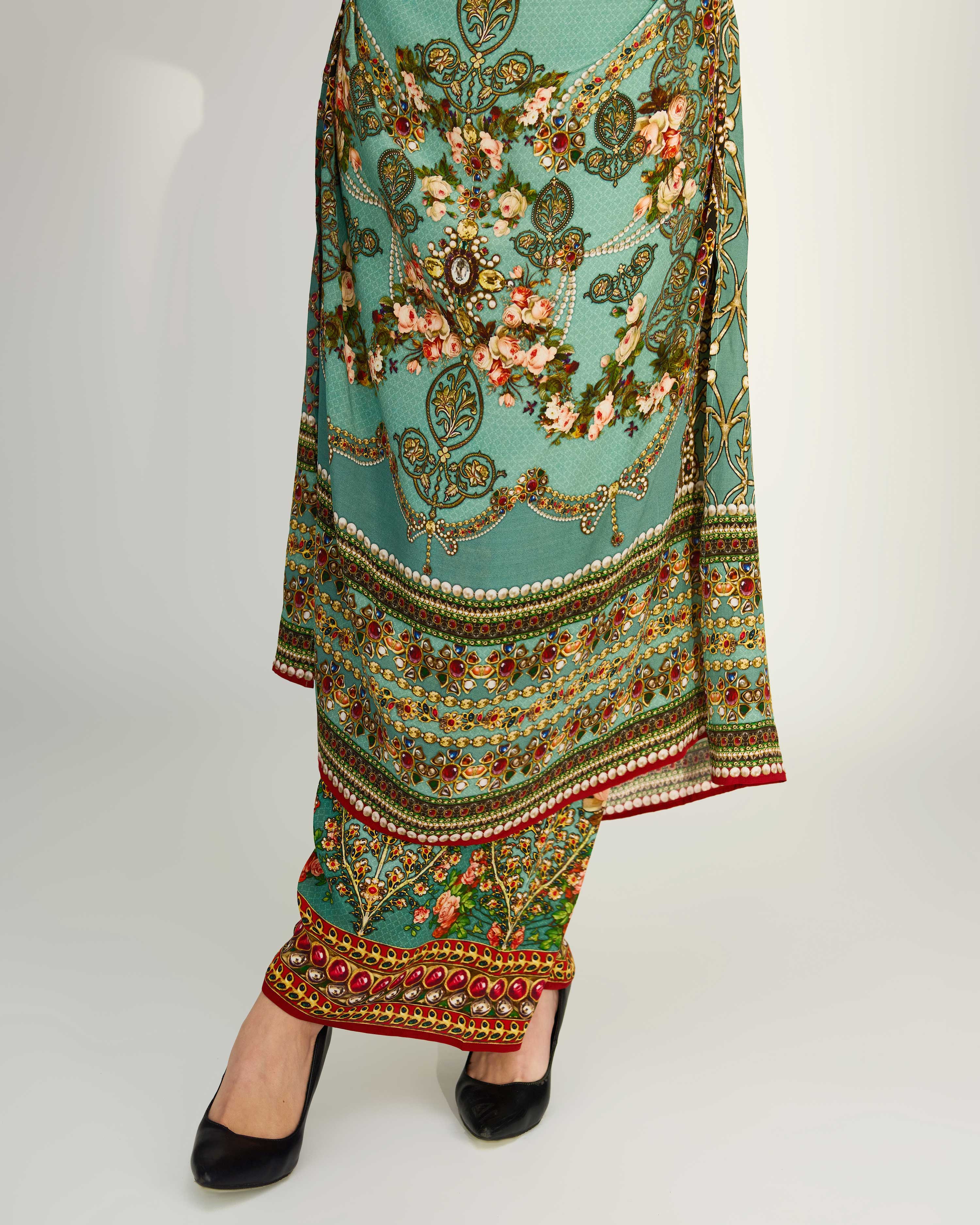 Pakeezah : Banera - Dusty Jade