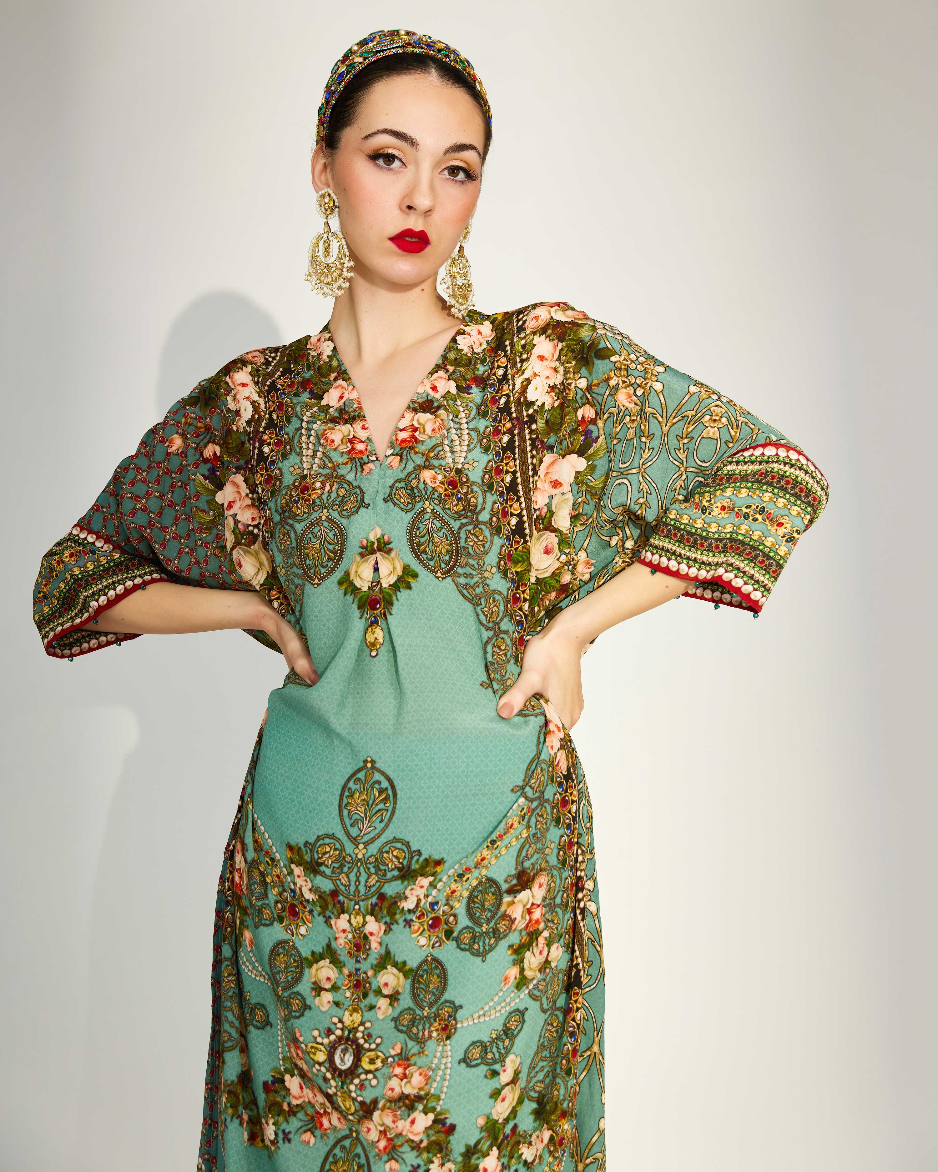 Pakeezah : Banera - Dusty Jade