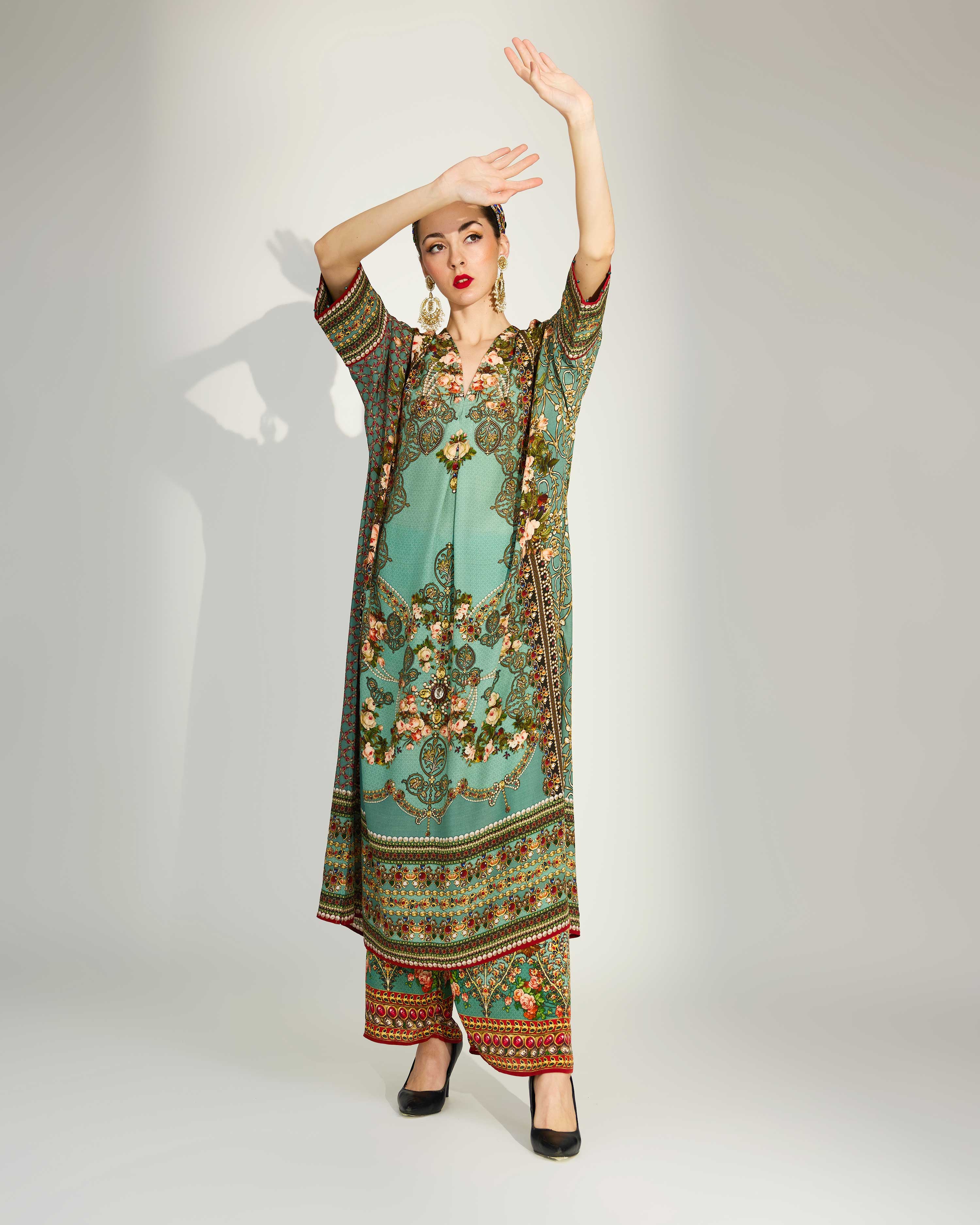 Pakeezah : Banera - Dusty Jade