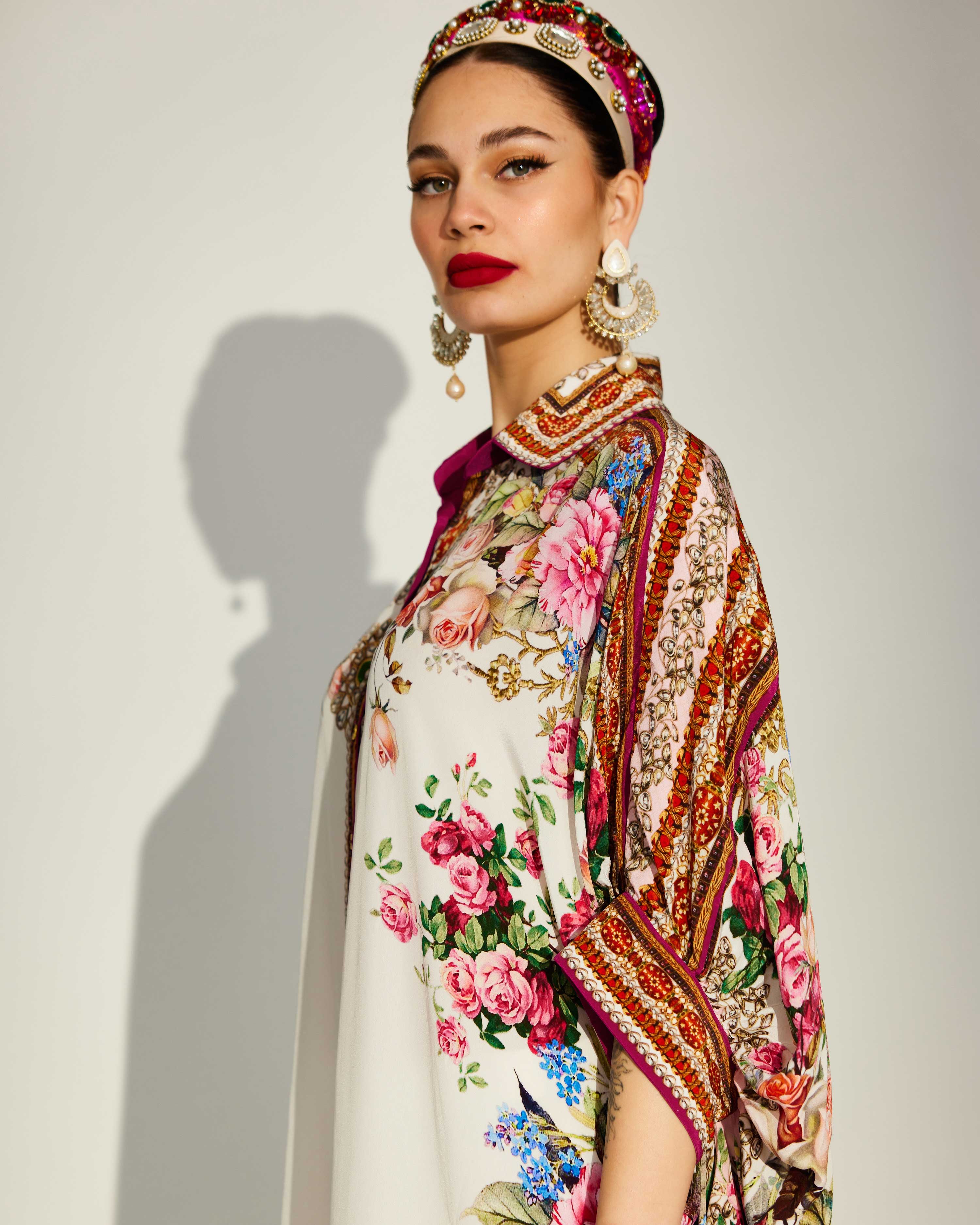 Pakeezah : Kamara - White