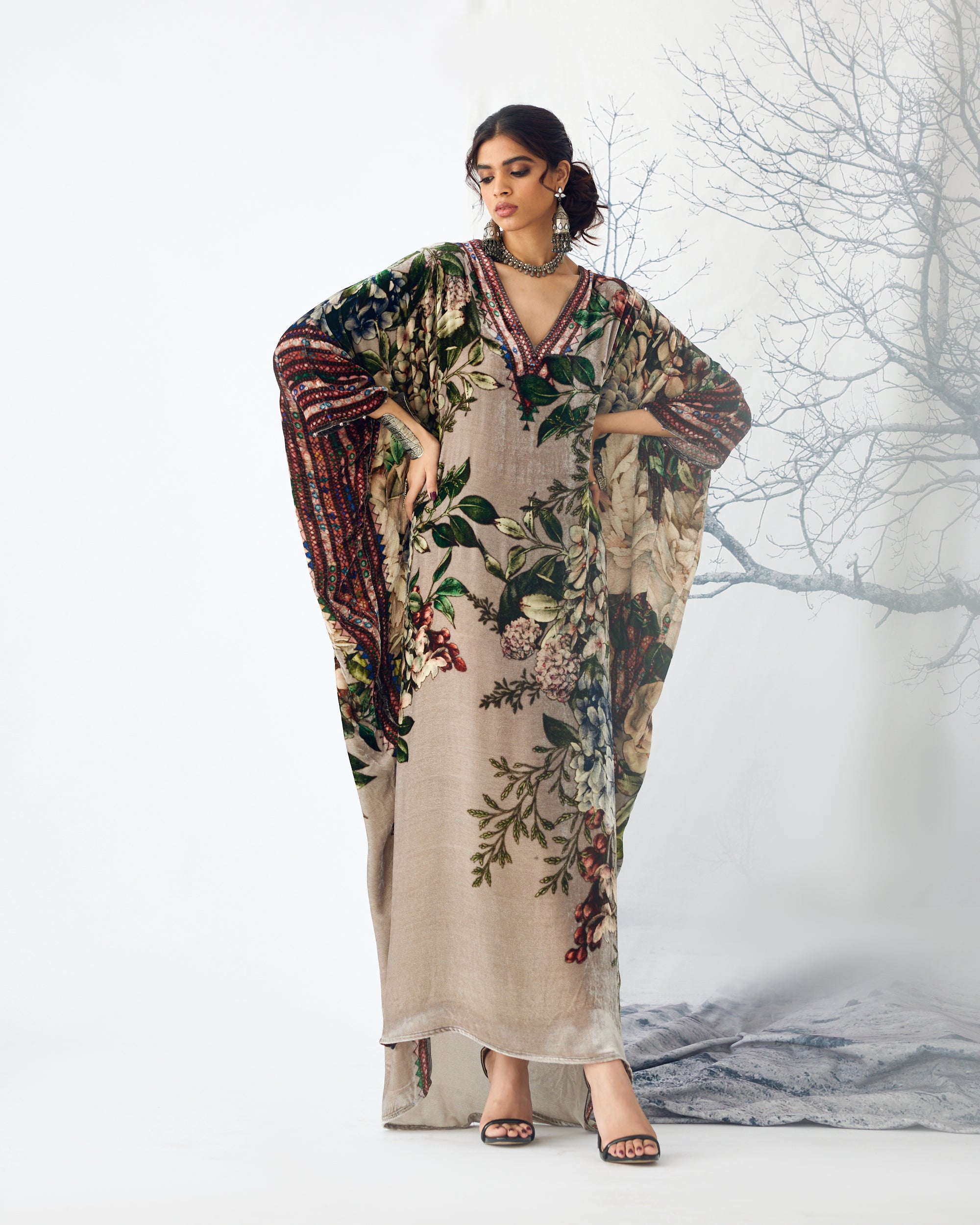 Notting Hill : Kainat - Taupe