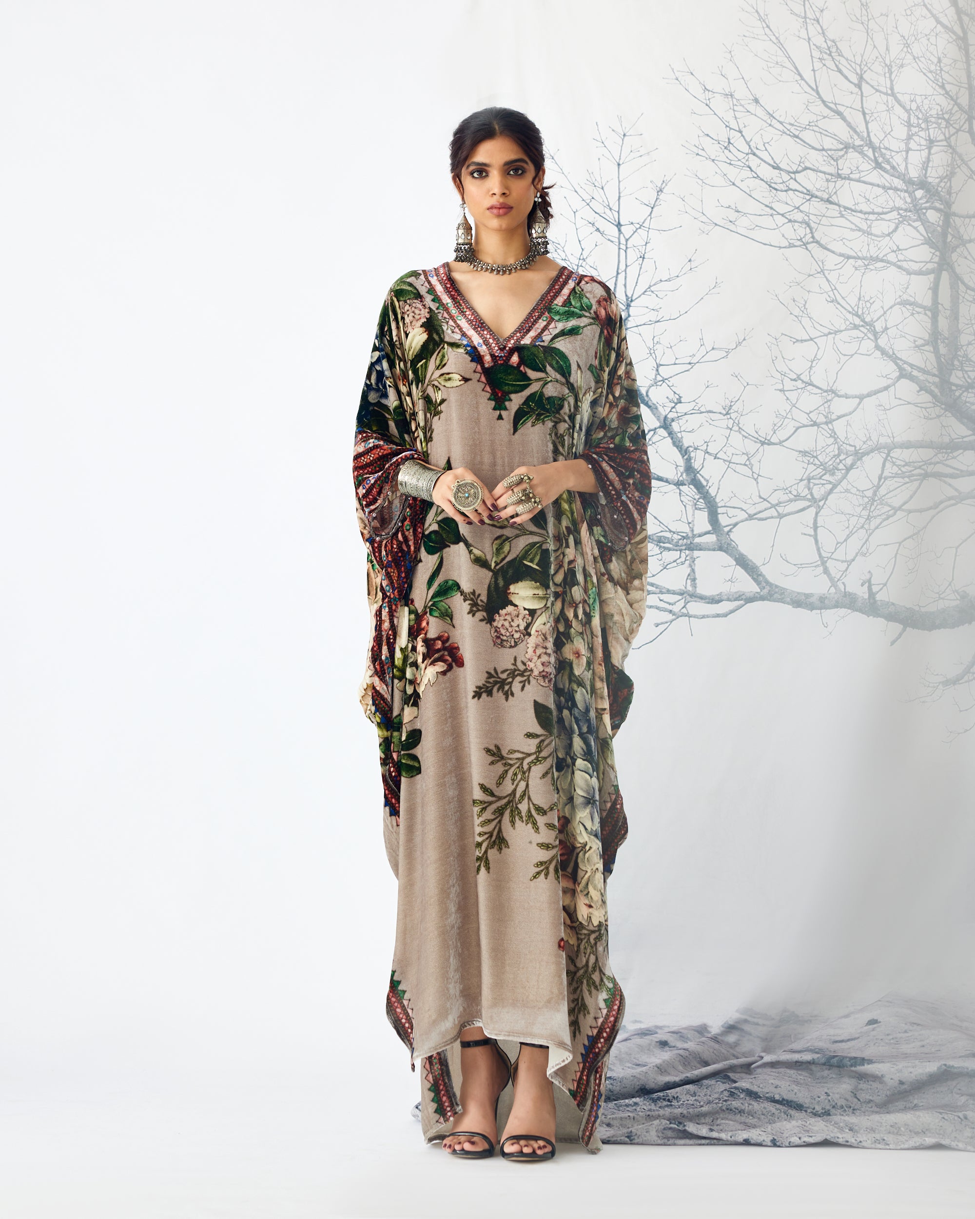 Notting Hill : Kainat - Taupe