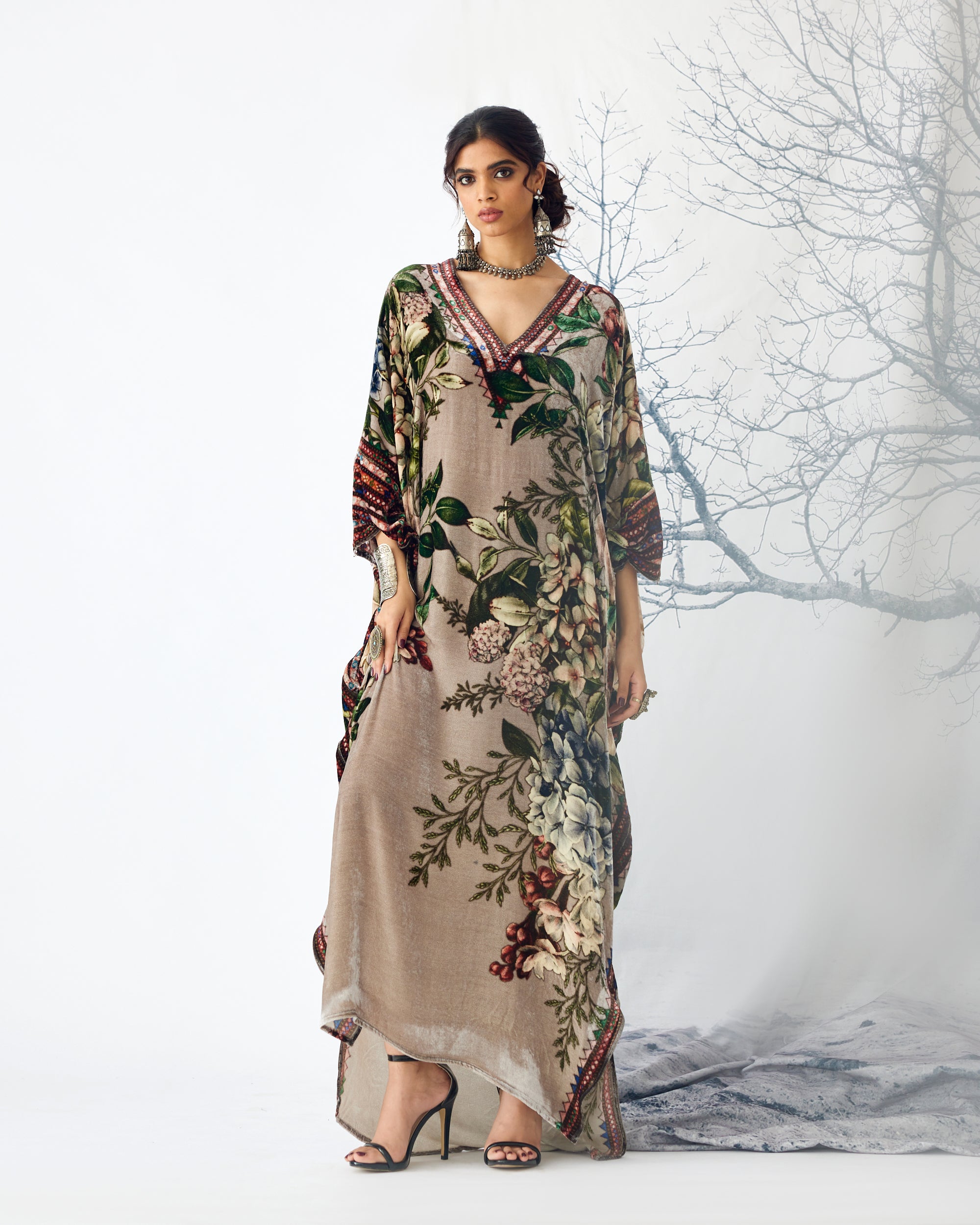 Notting Hill : Kainat - Taupe