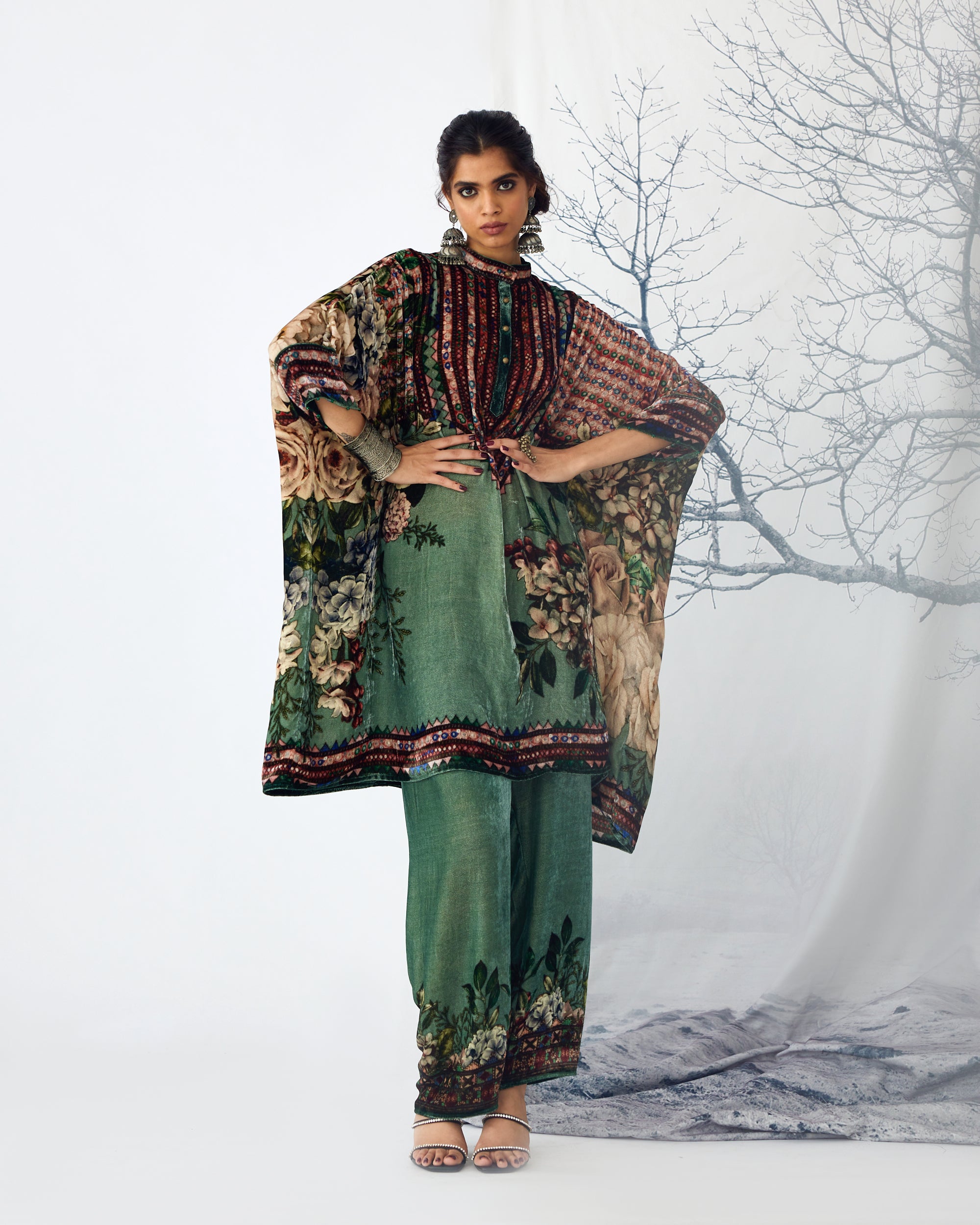 Notting Hill : Chanel 36"- Sage