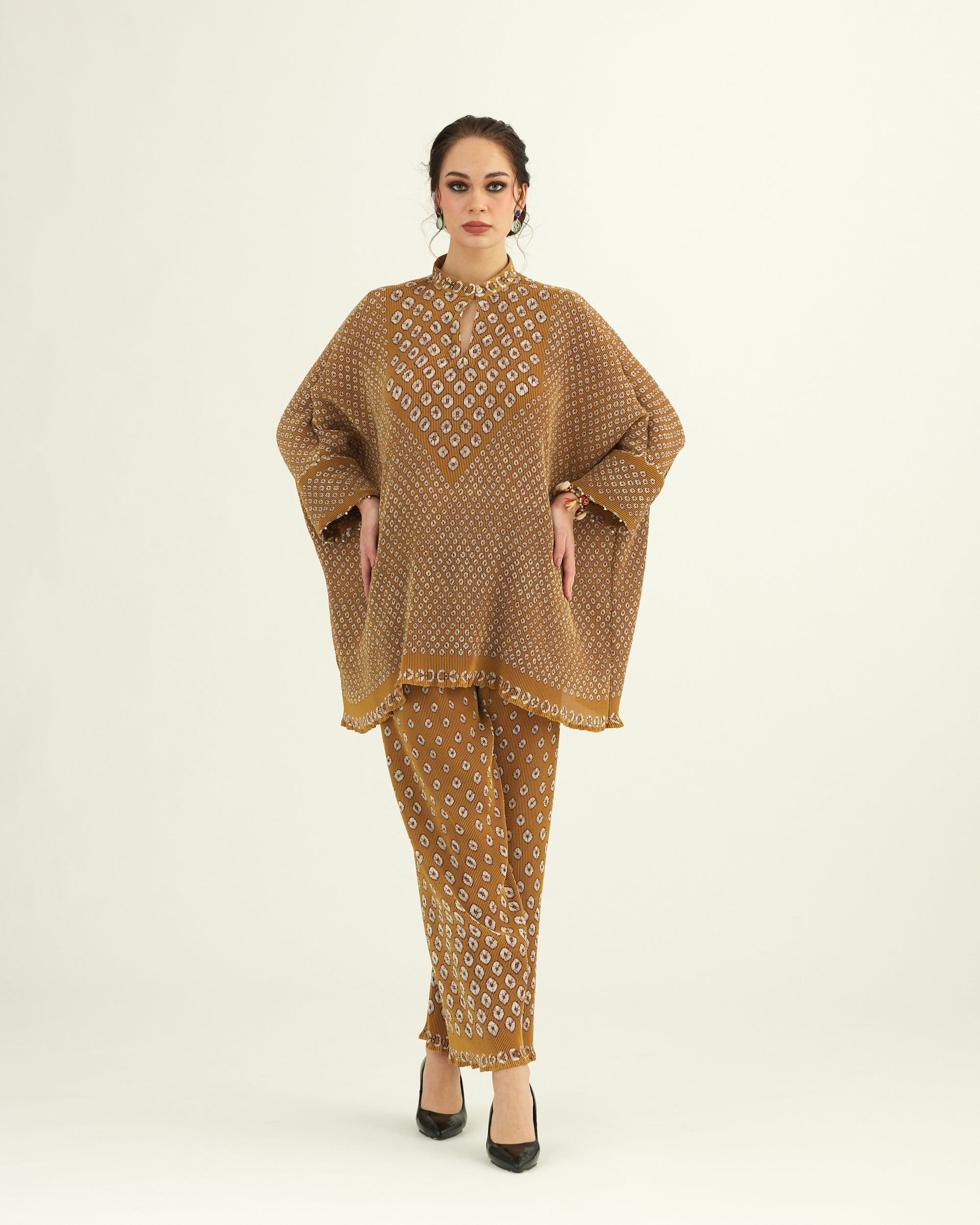 Dibbia Plisse : Chanel Mustard (2pc Set)