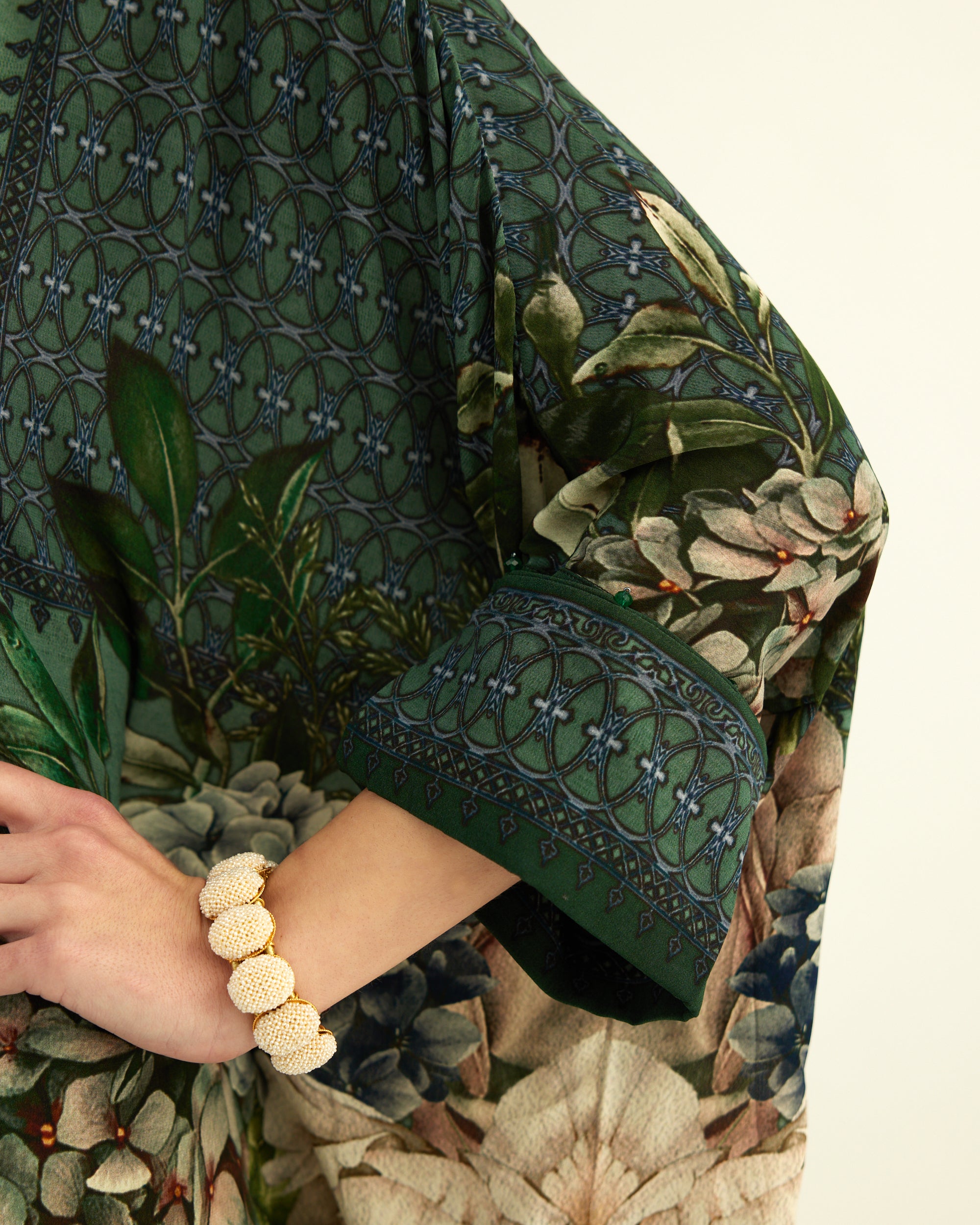 A Notting Hill Summer : Chanel - Sage