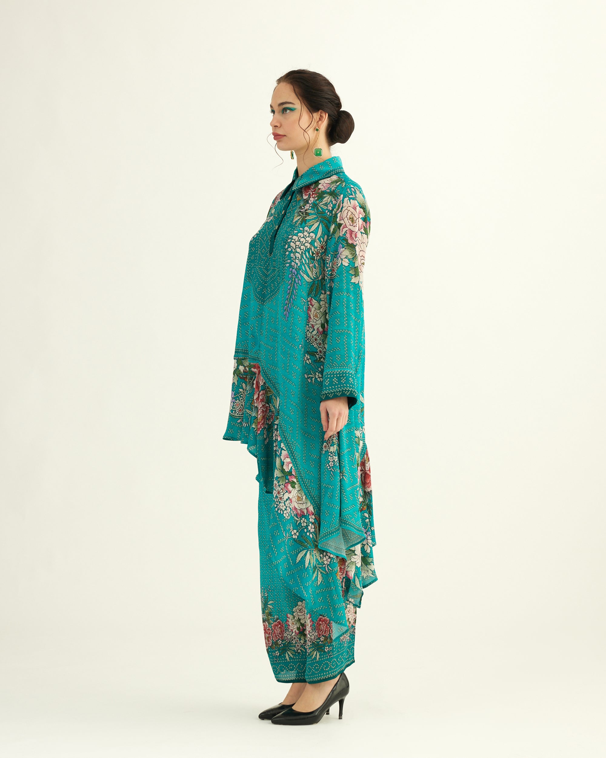 Sakura : Bijli - Tiffany Blue