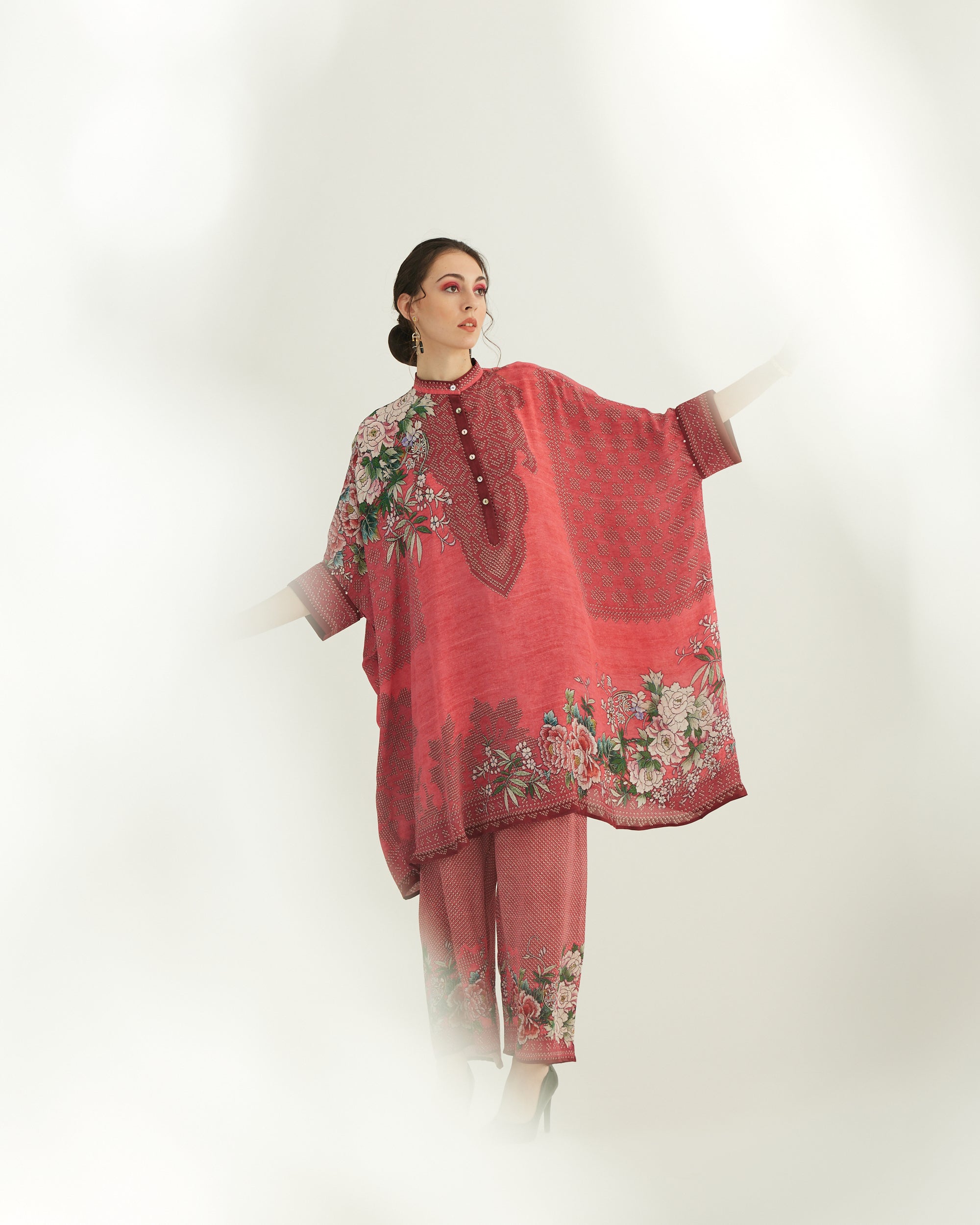 Sakura : Chanel 36"- Coral