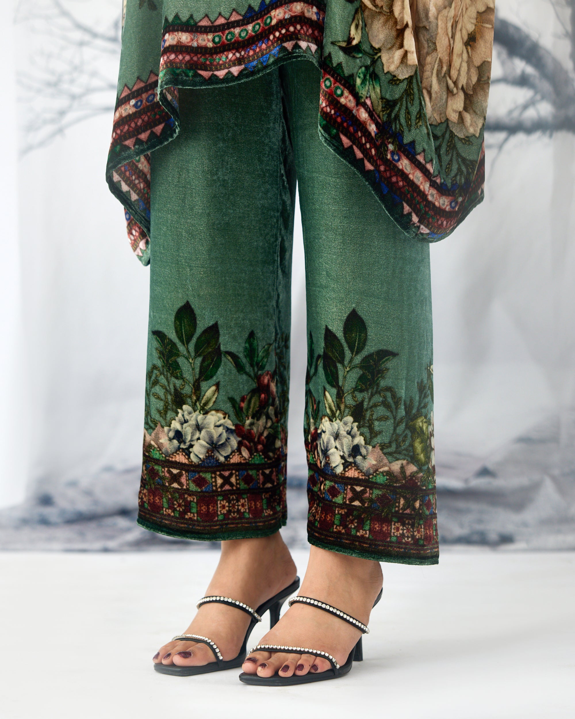 Notting Hill : Chanel 36"- Sage
