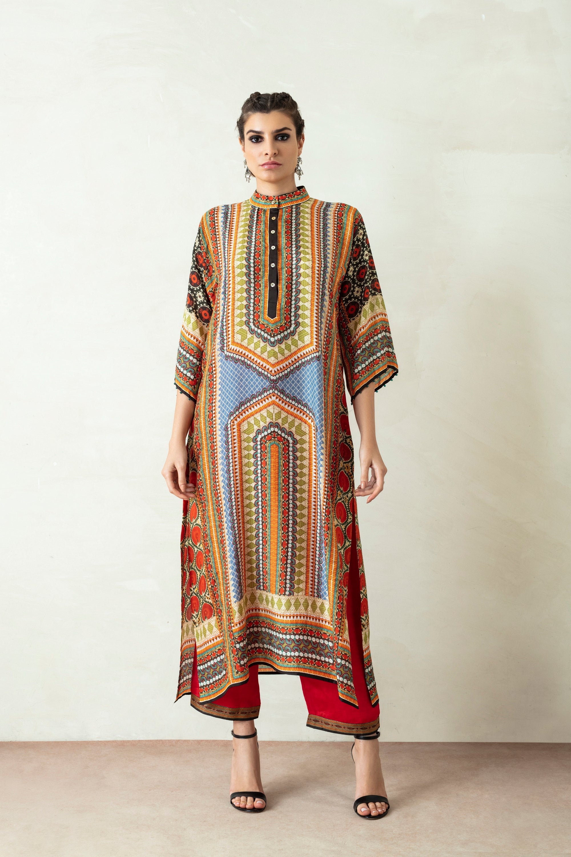 Suzani : Ghazala - Sky Blue