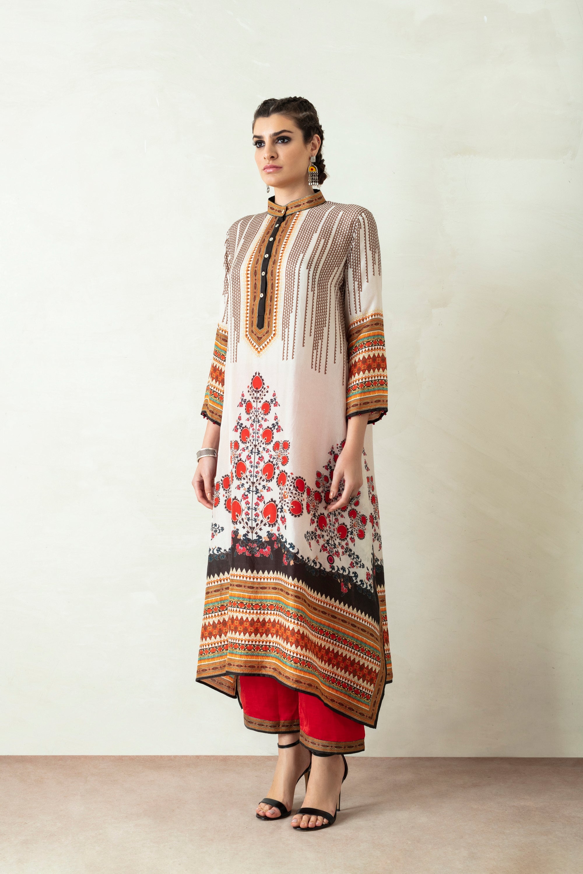 Suzani : Zeynep - Ivory