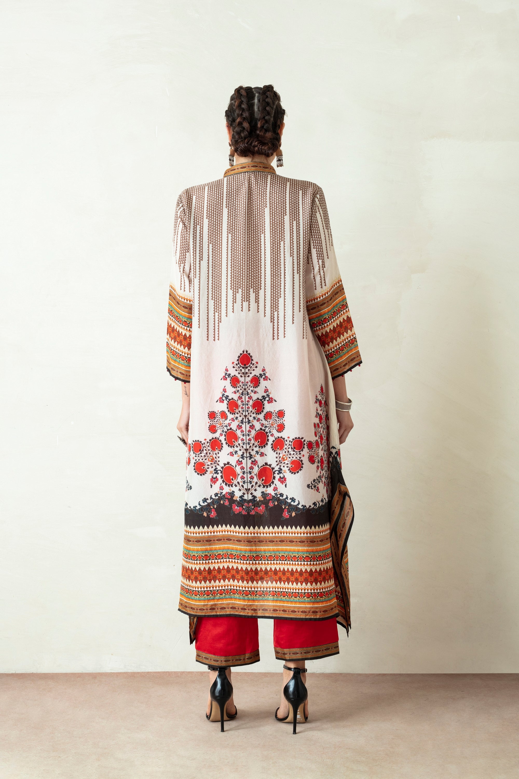 Suzani : Zeynep - Ivory