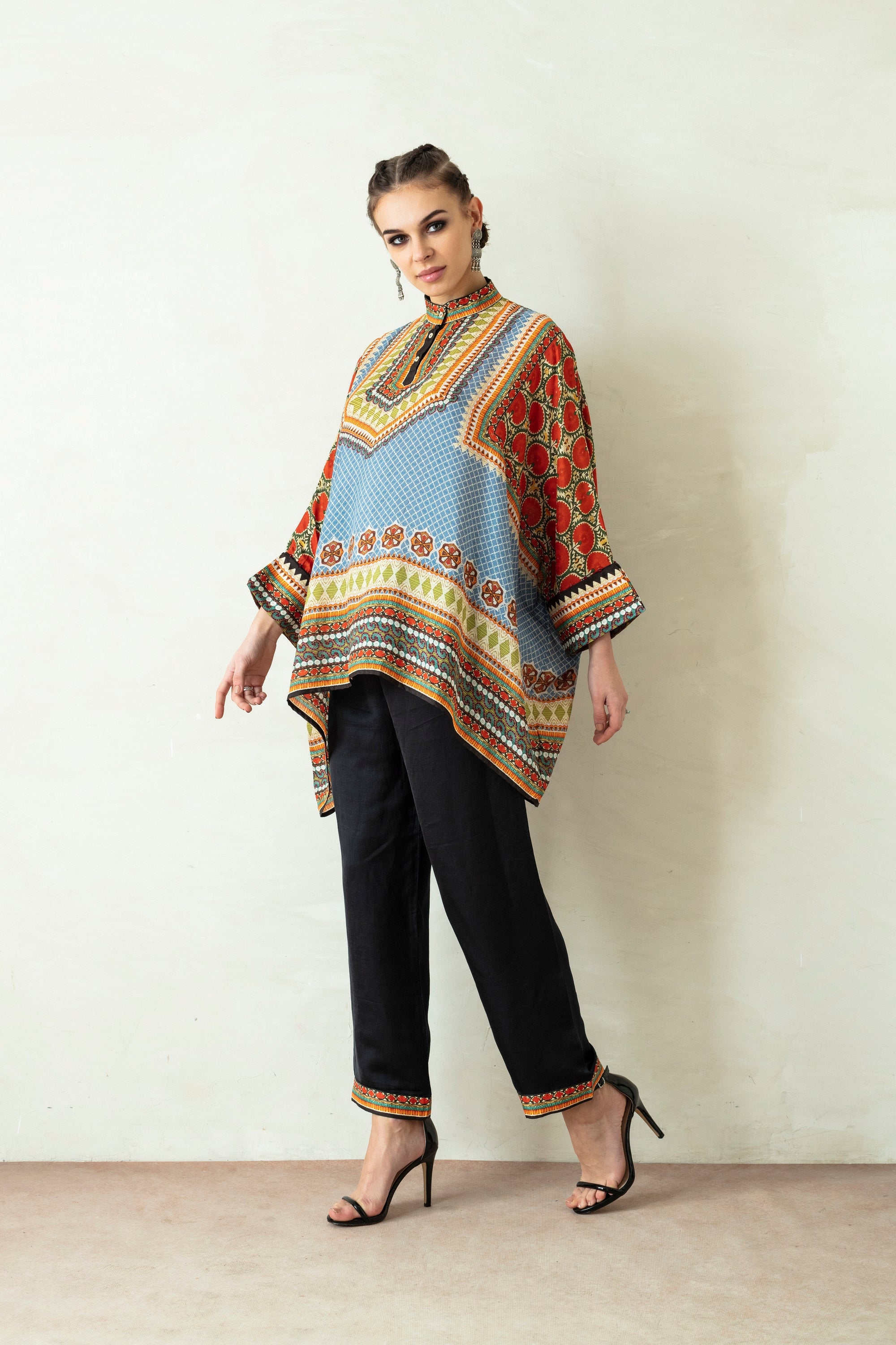Suzani : Chanel - Sky Blue