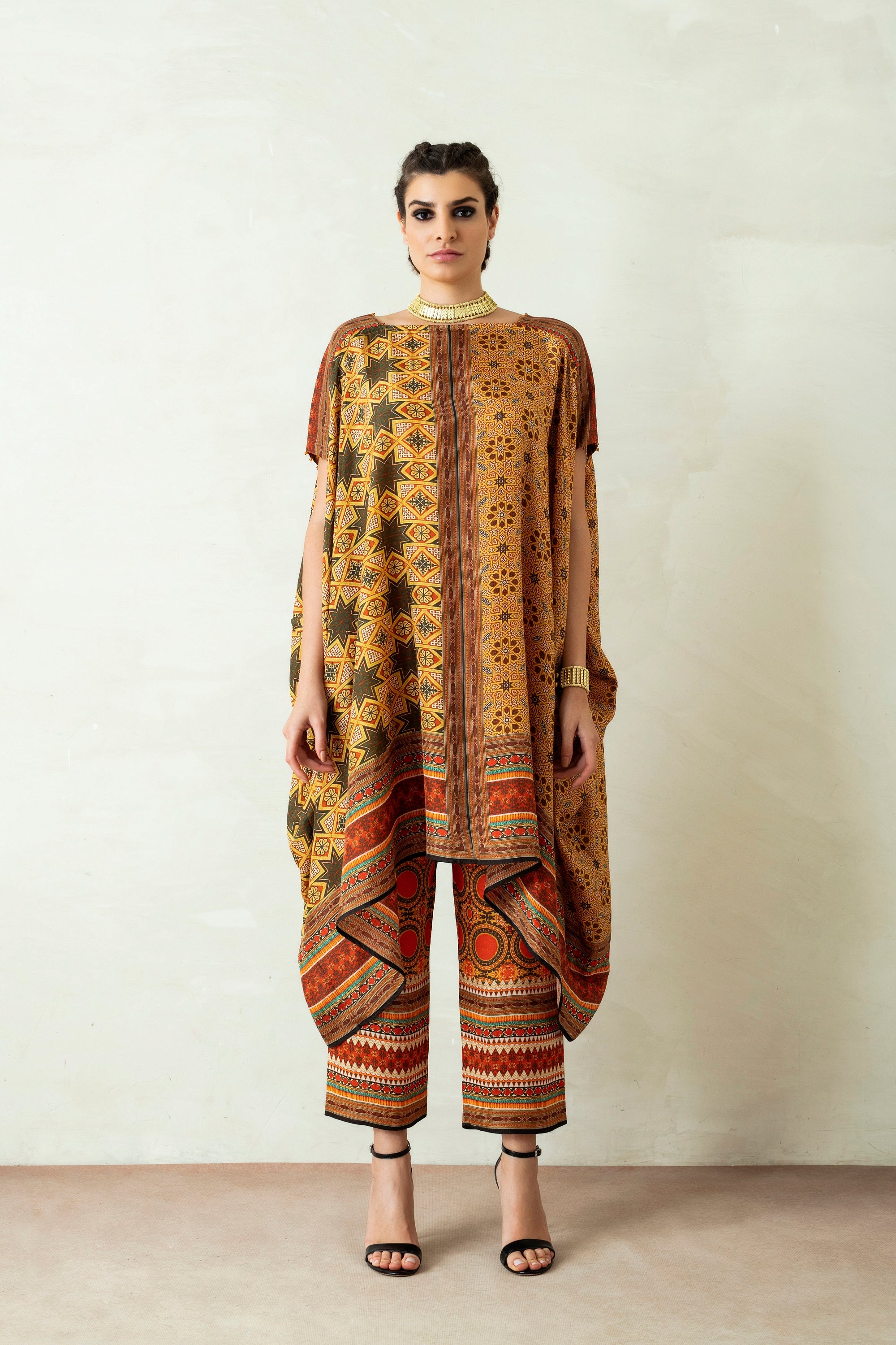 Suzani : Tashkent - Multi
