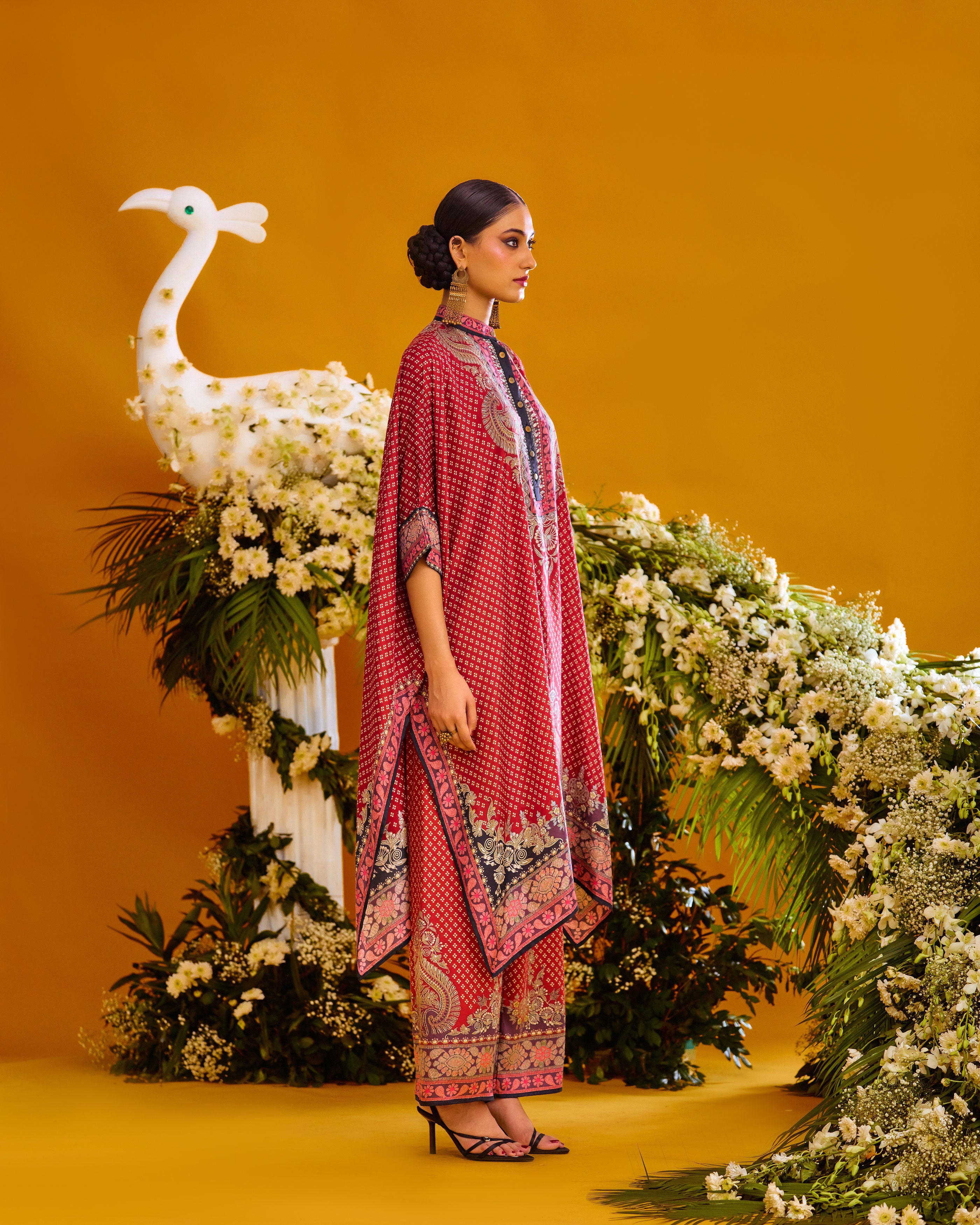 Baati : Chantelle 42" - Brick Red