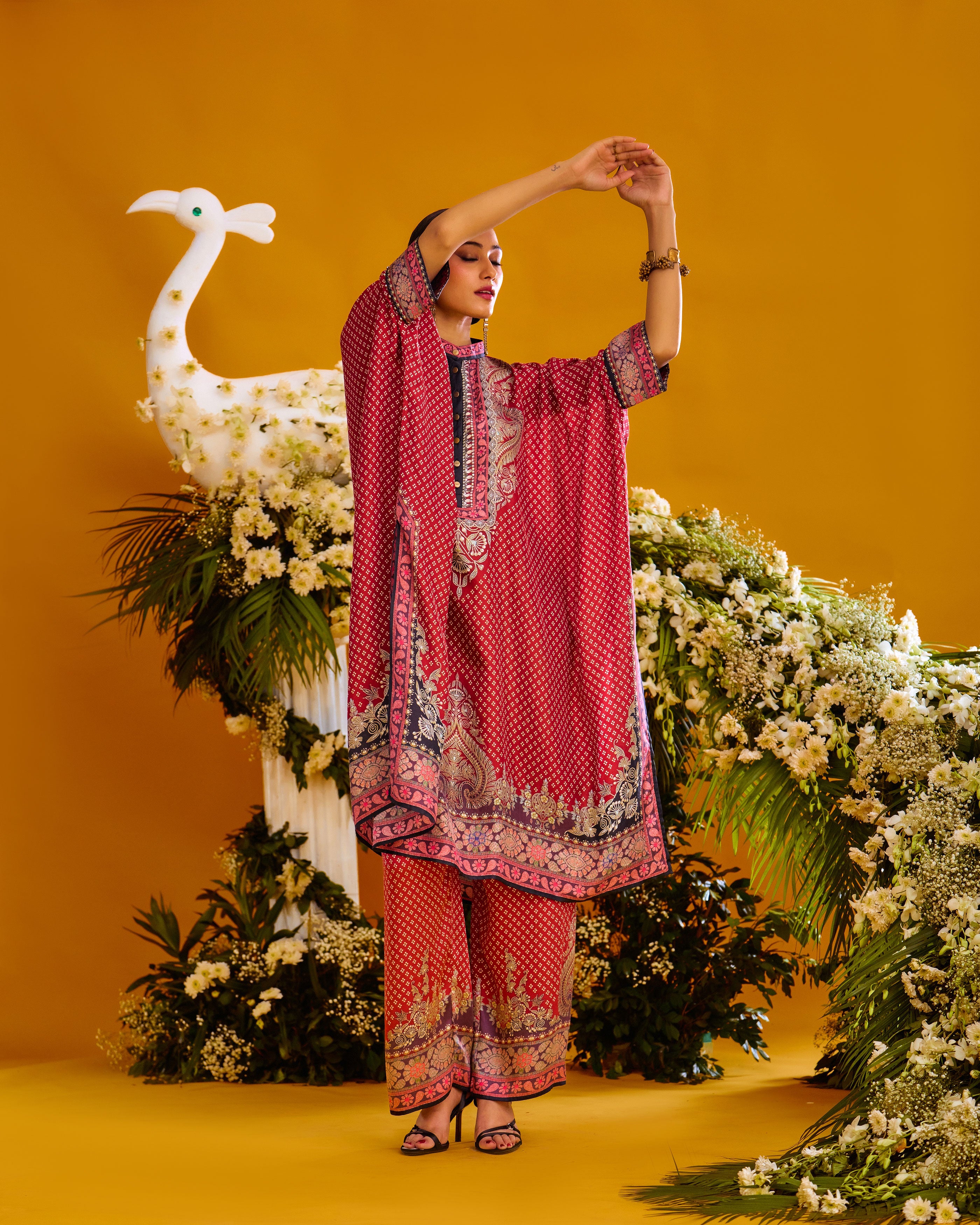 Baati : Chantelle 42" - Brick Red