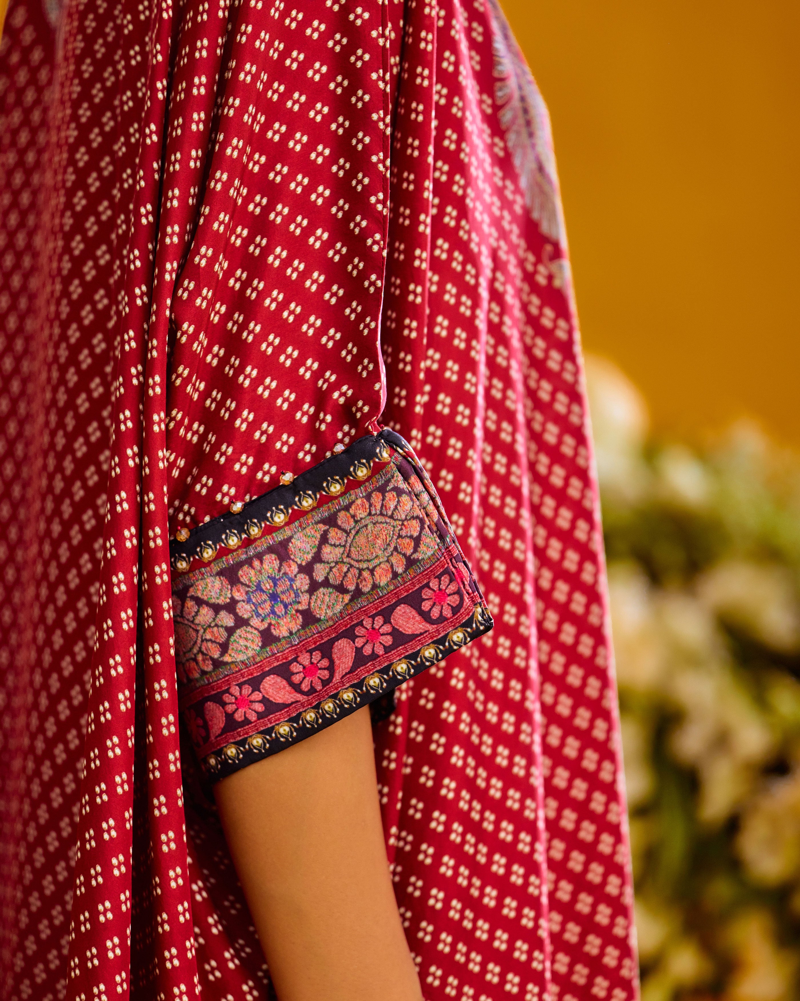 Baati : Chantelle 42" - Brick Red