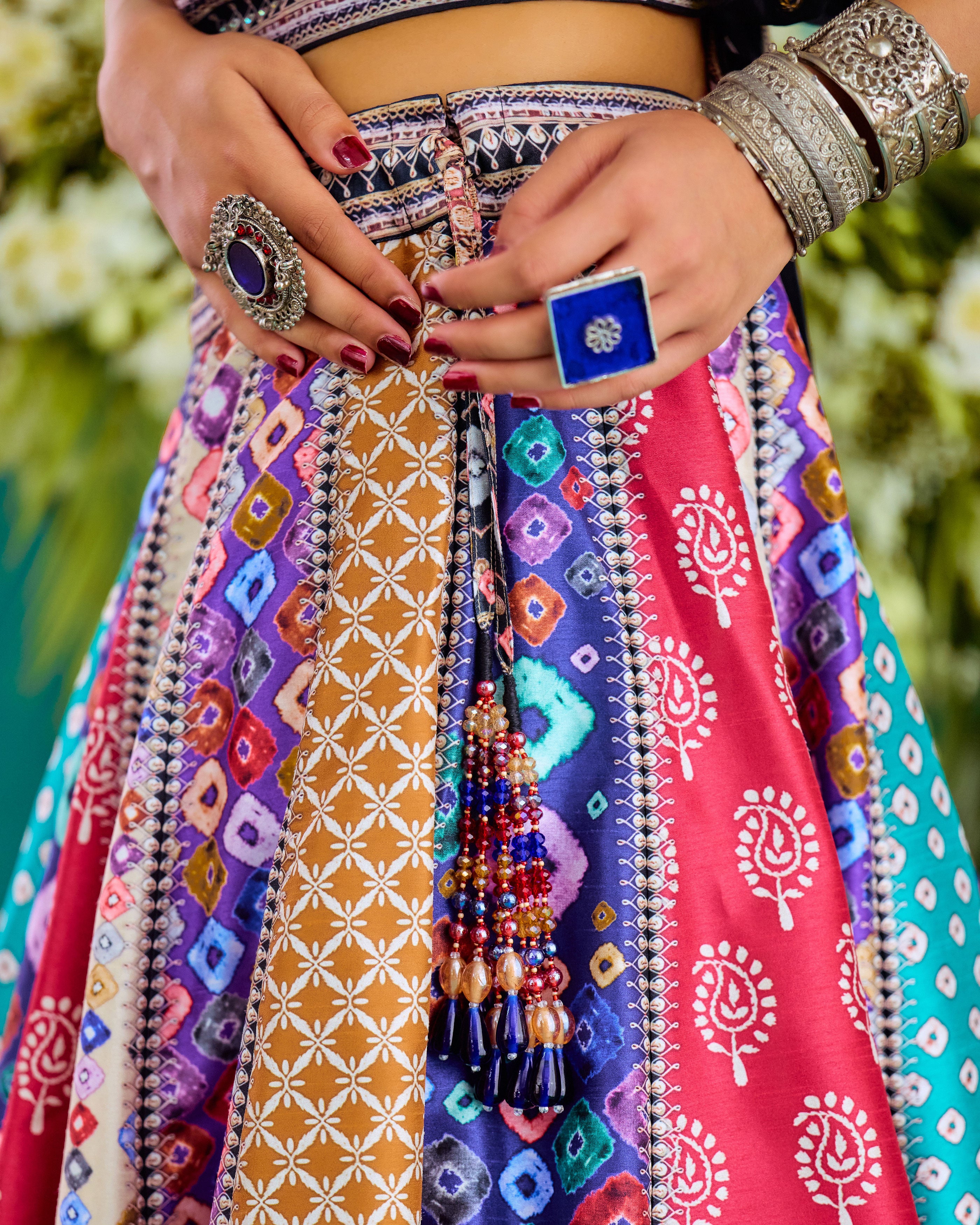 Baati : Varsha/Leela - Black/Multi