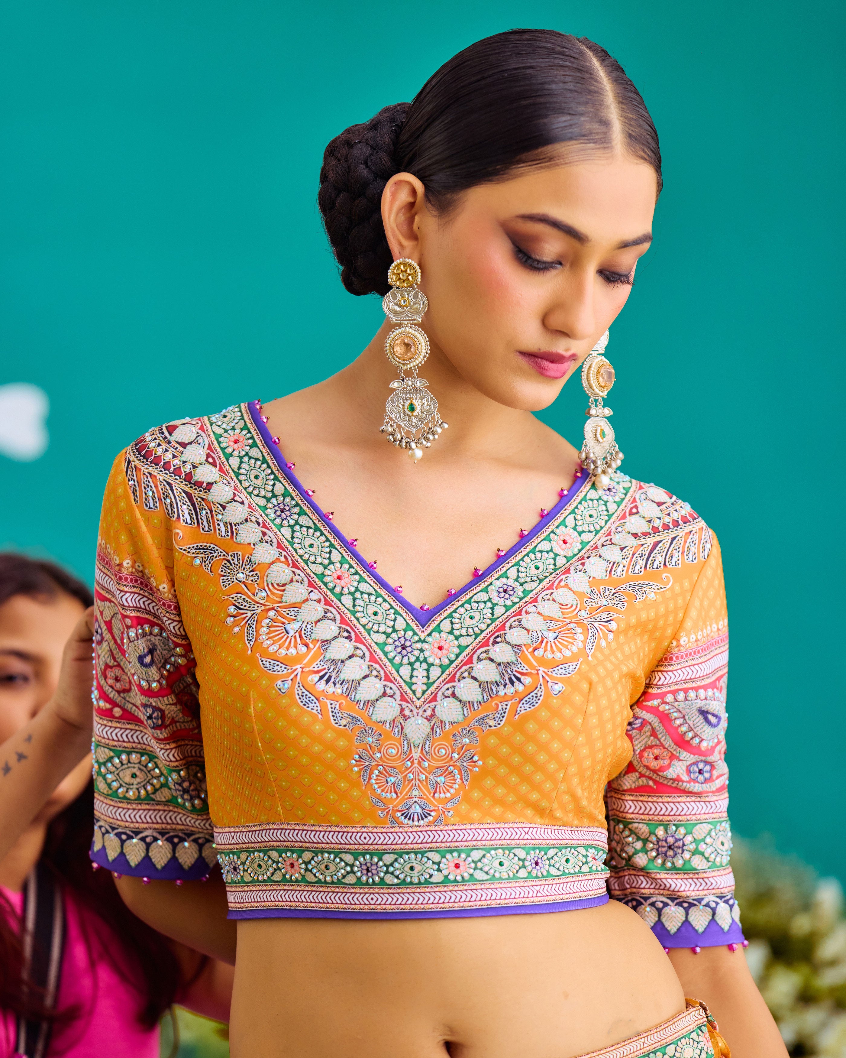 Baati : Leela - Multi/Marygold