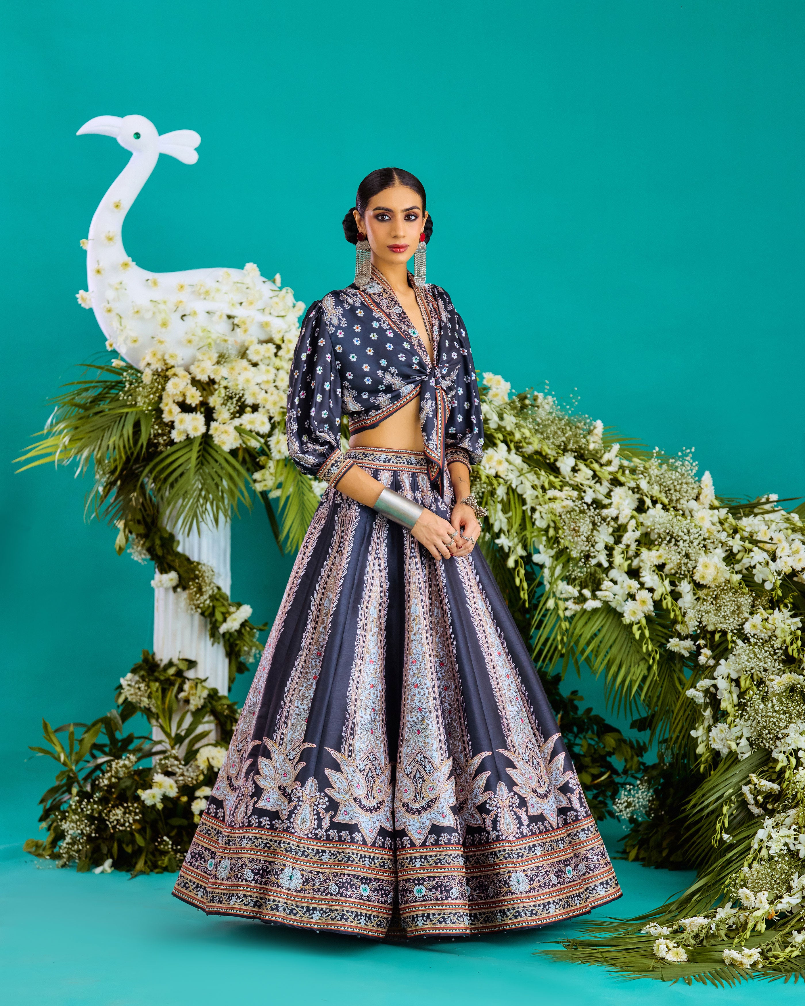 Baati : Rubali/Leela - Black