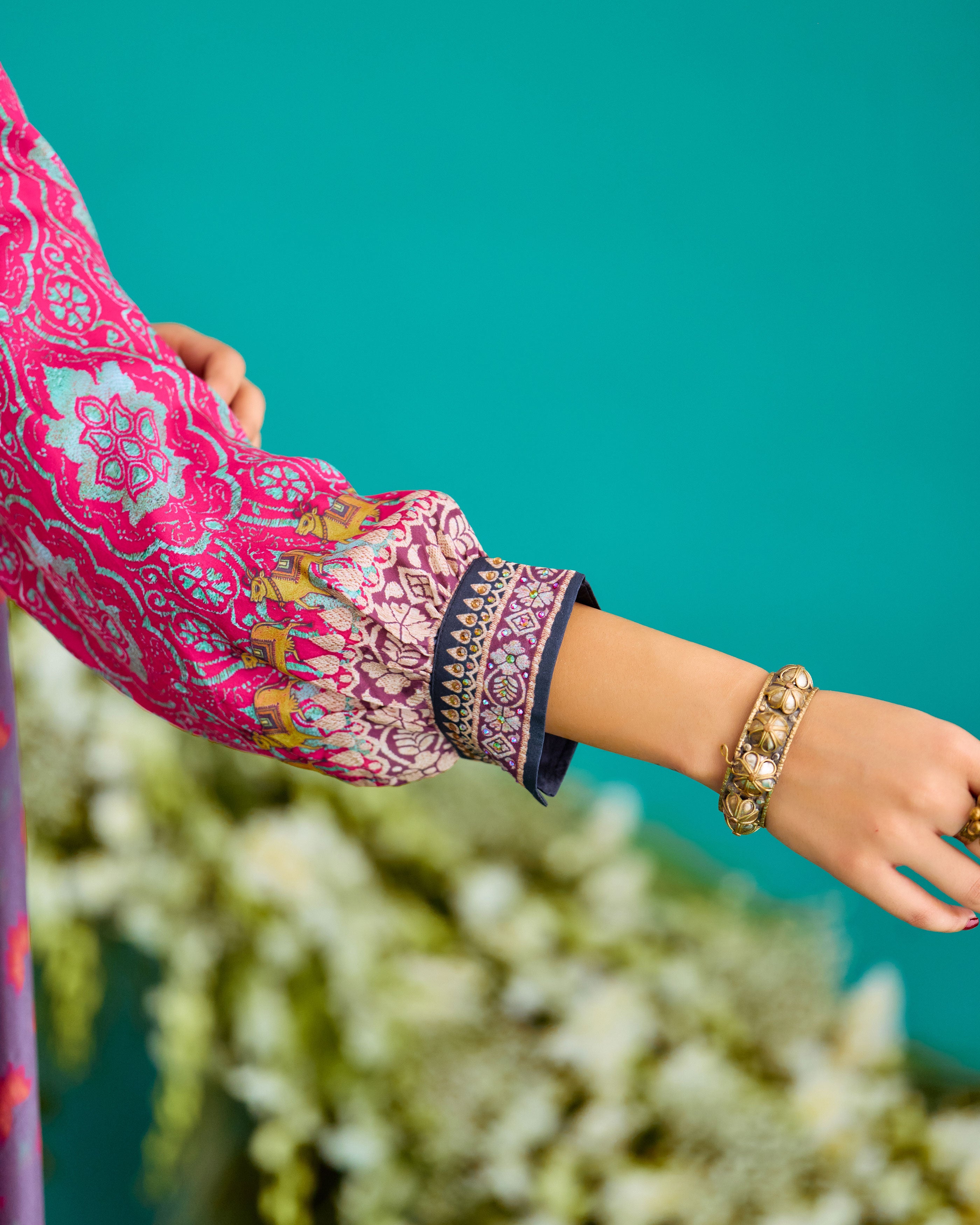Baati : Nilofer - Fuchsia/Burgundy