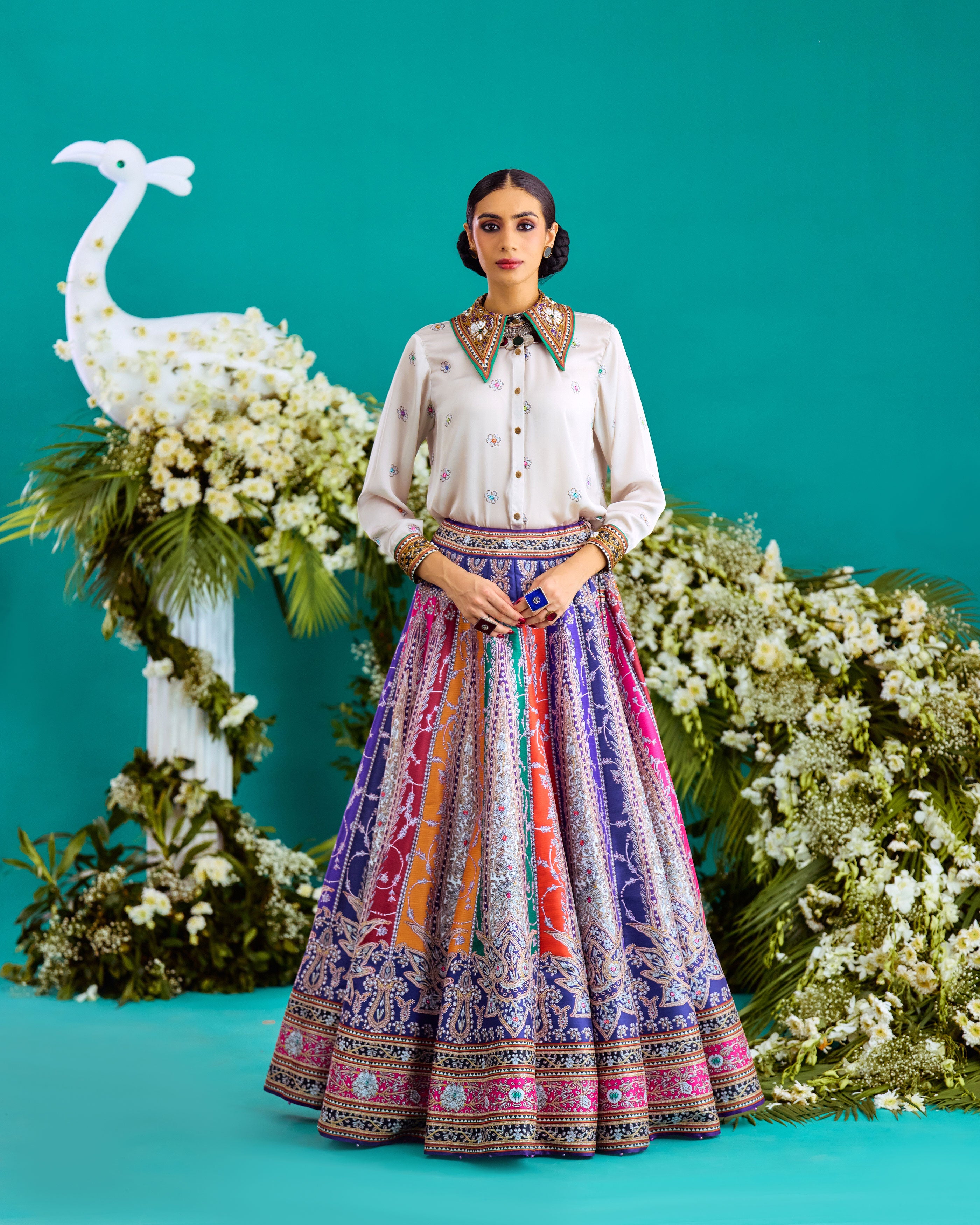 Baati : Anayra/Leela - Ivory/Multi