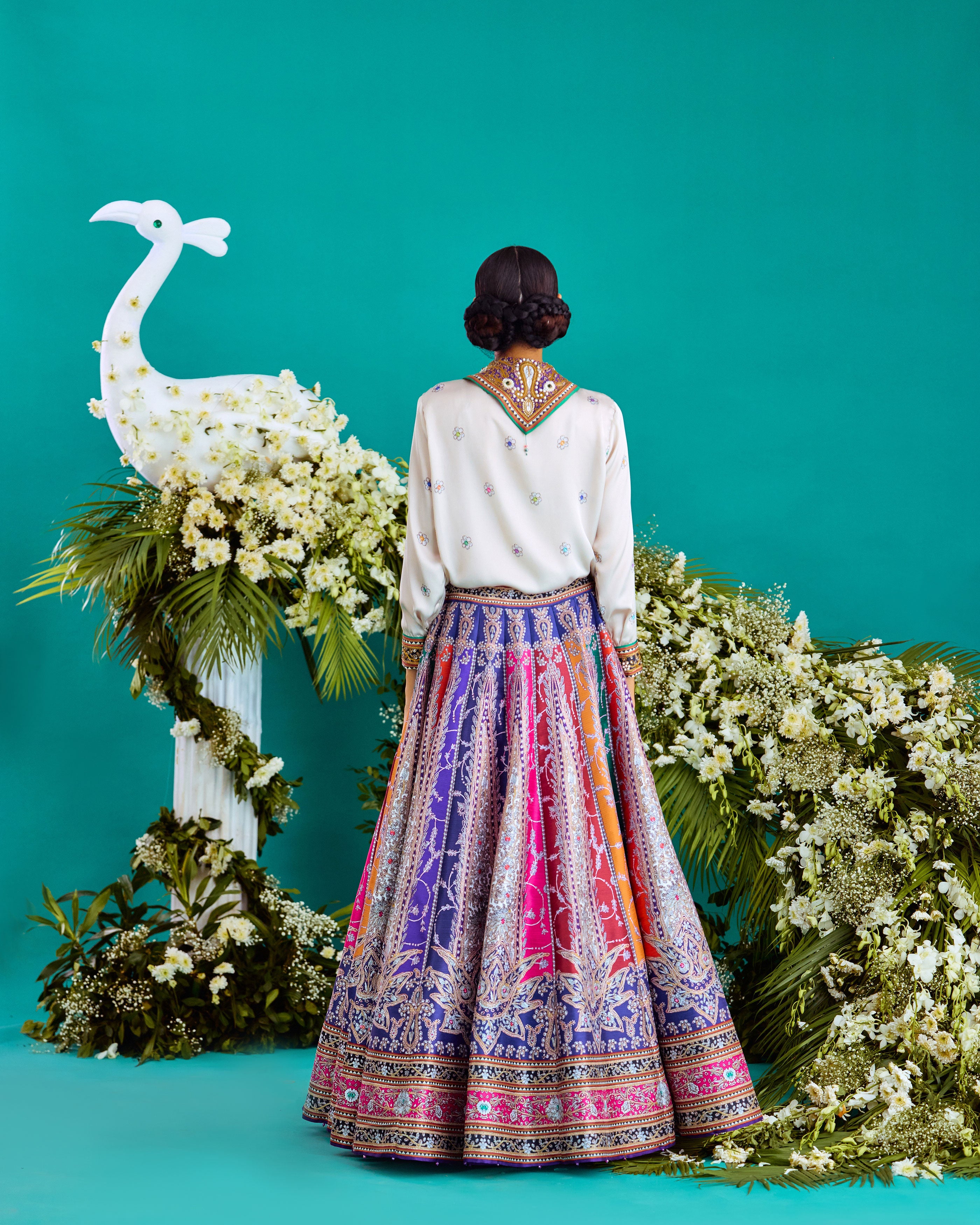 Baati : Anayra/Leela - Ivory/Multi