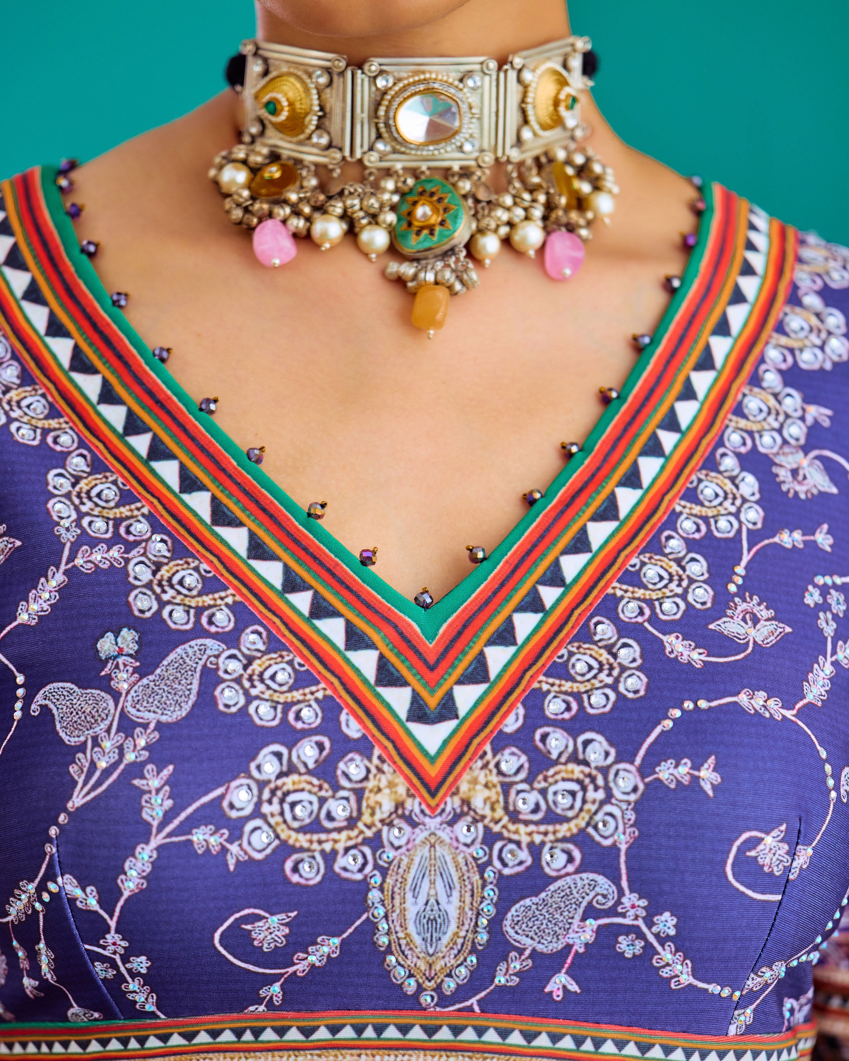 Baati : Leela - Navy/Multi