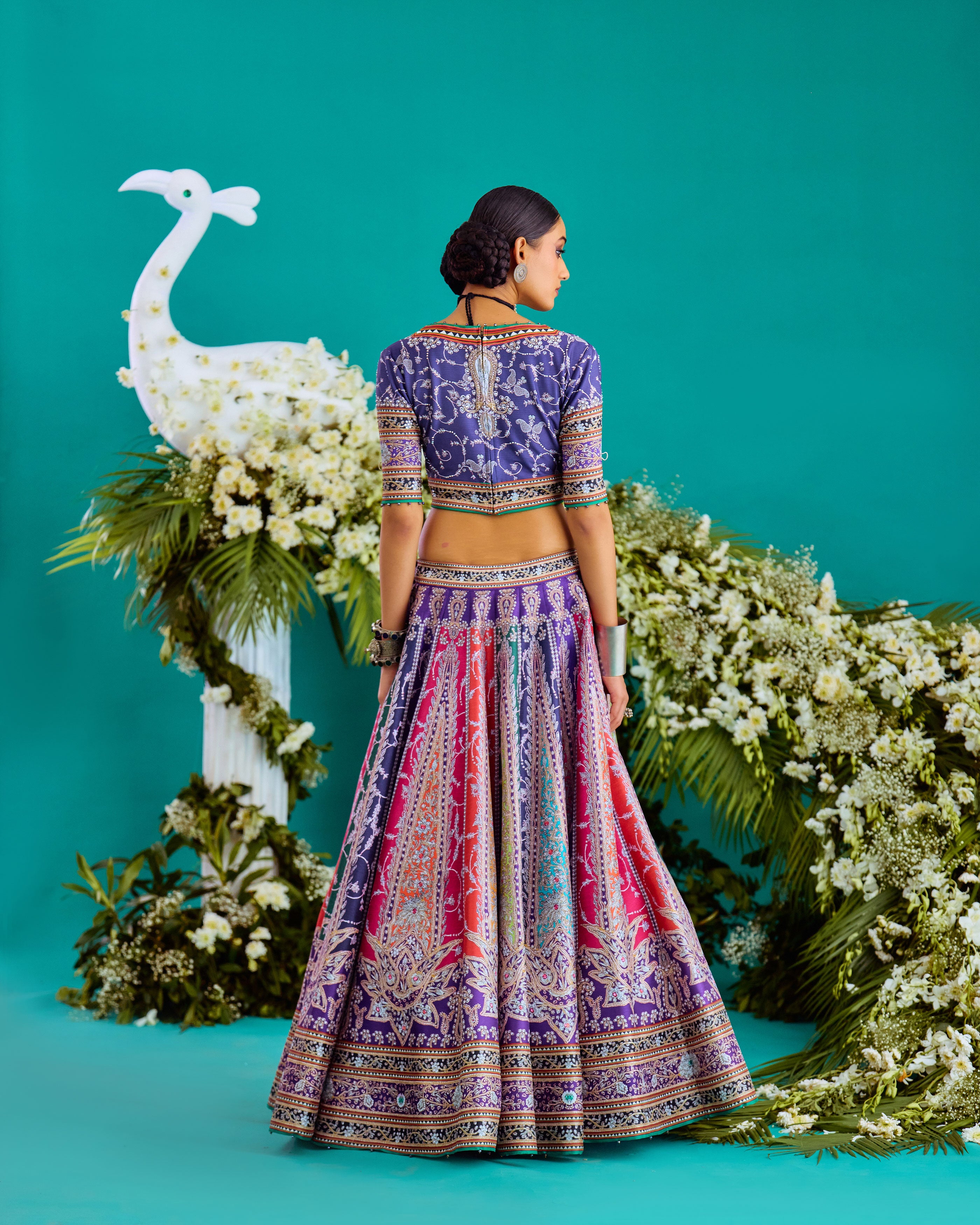 Baati : Leela - Navy/Multi